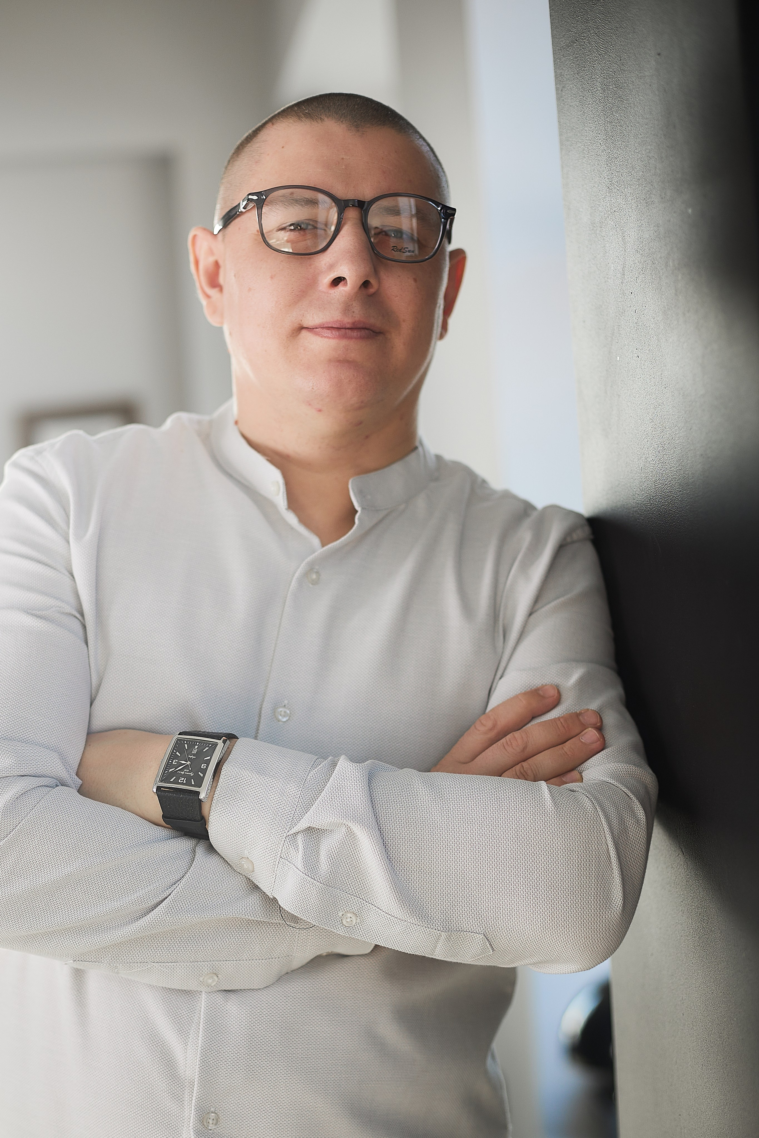 Бизнес съёмка для Оптик Маркет. Виктория Ларина — Портретный профессиональный фотограф в Иркутске