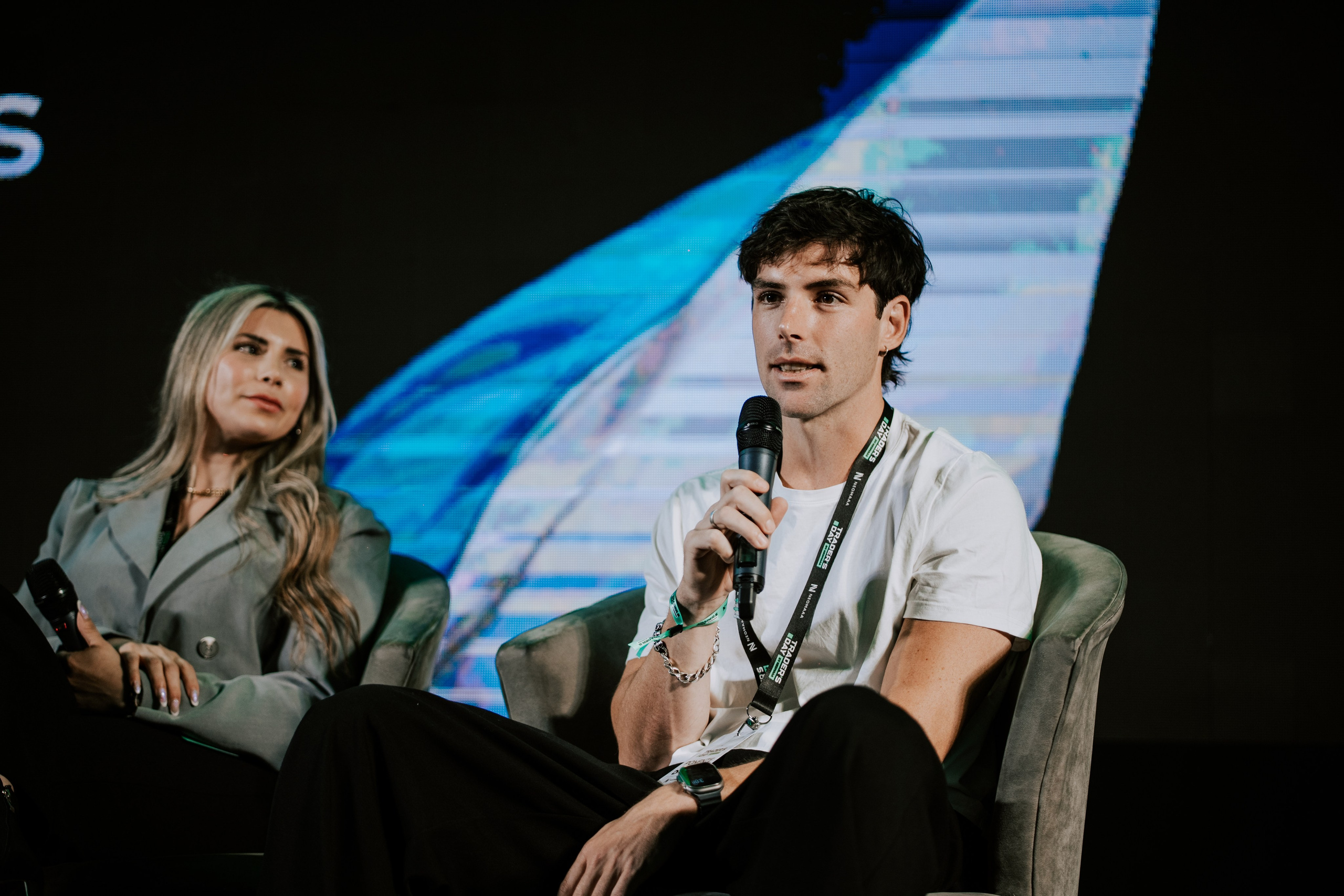 TRADERS DAY By NeomAAA Argentina. NeomAAA Funds Gallery