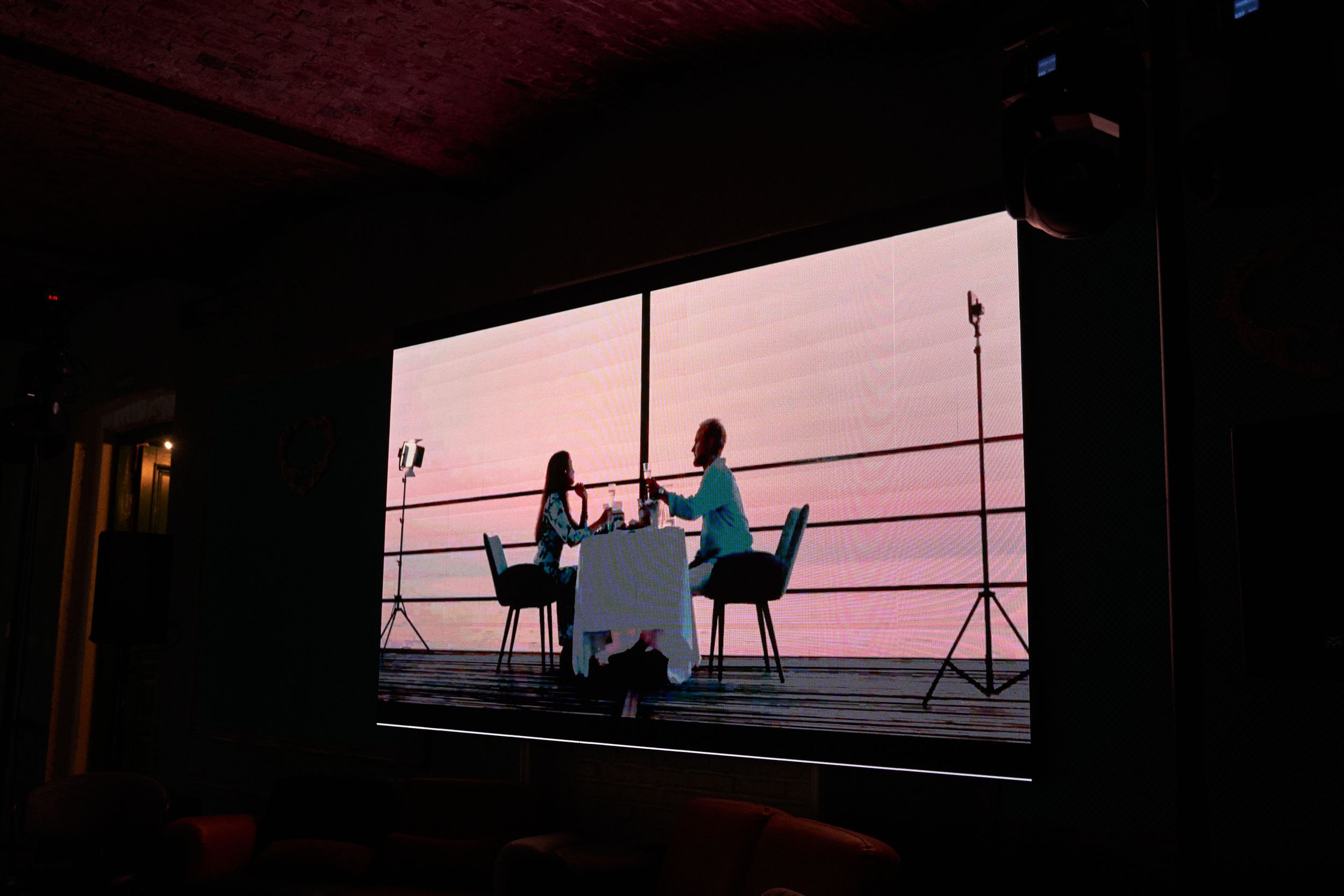 Зарощенный замок Юлии и Ильи. VENSKAYA WEDDING & EVENT PLANNER