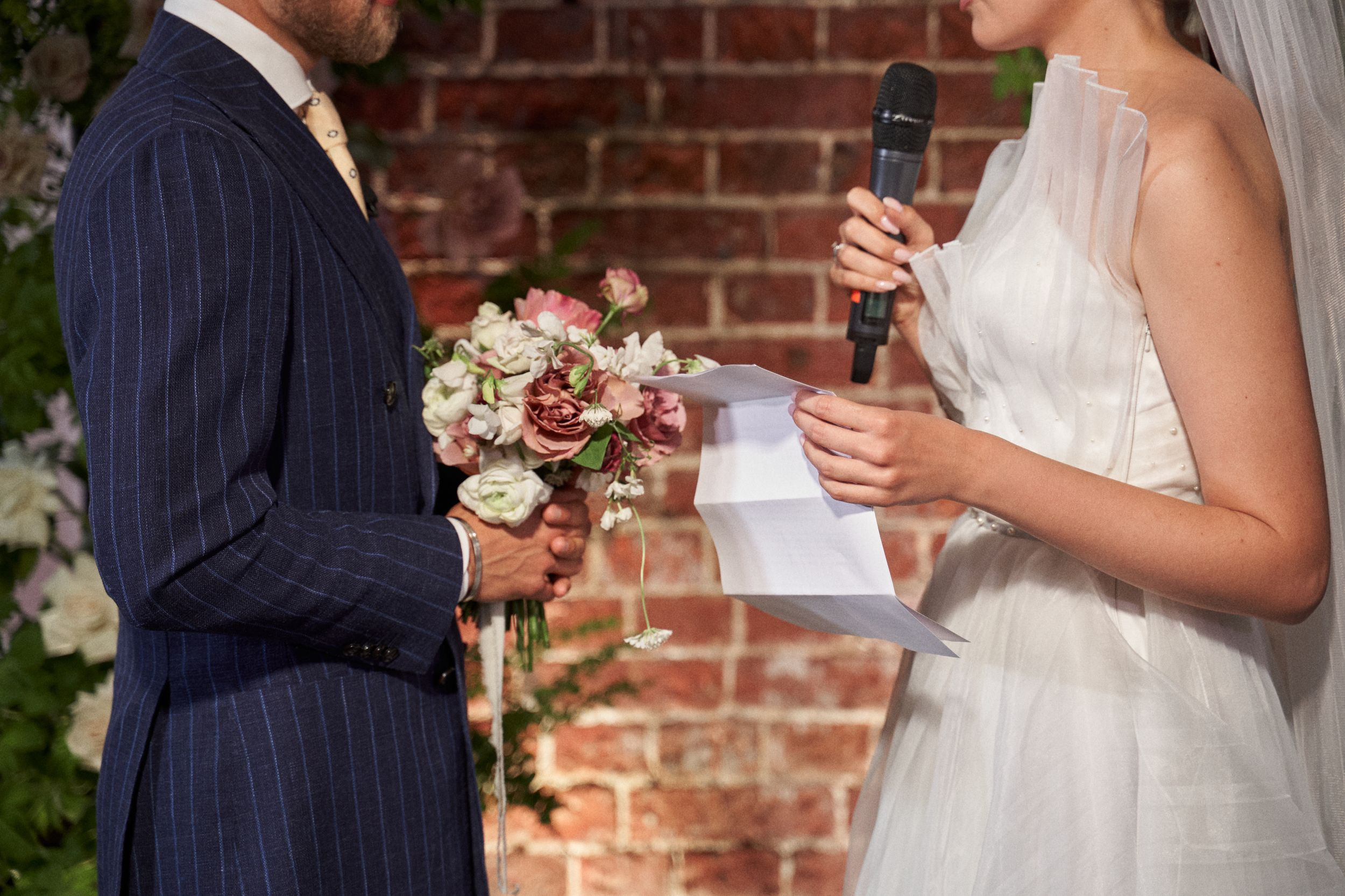 Зарощенный замок Юлии и Ильи. VENSKAYA WEDDING & EVENT PLANNER