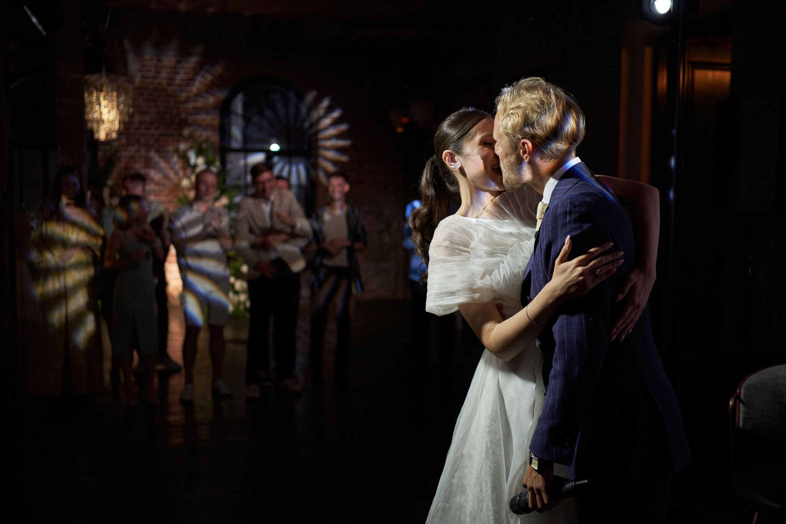 Зарощенный замок Юлии и Ильи. VENSKAYA WEDDING & EVENT PLANNER