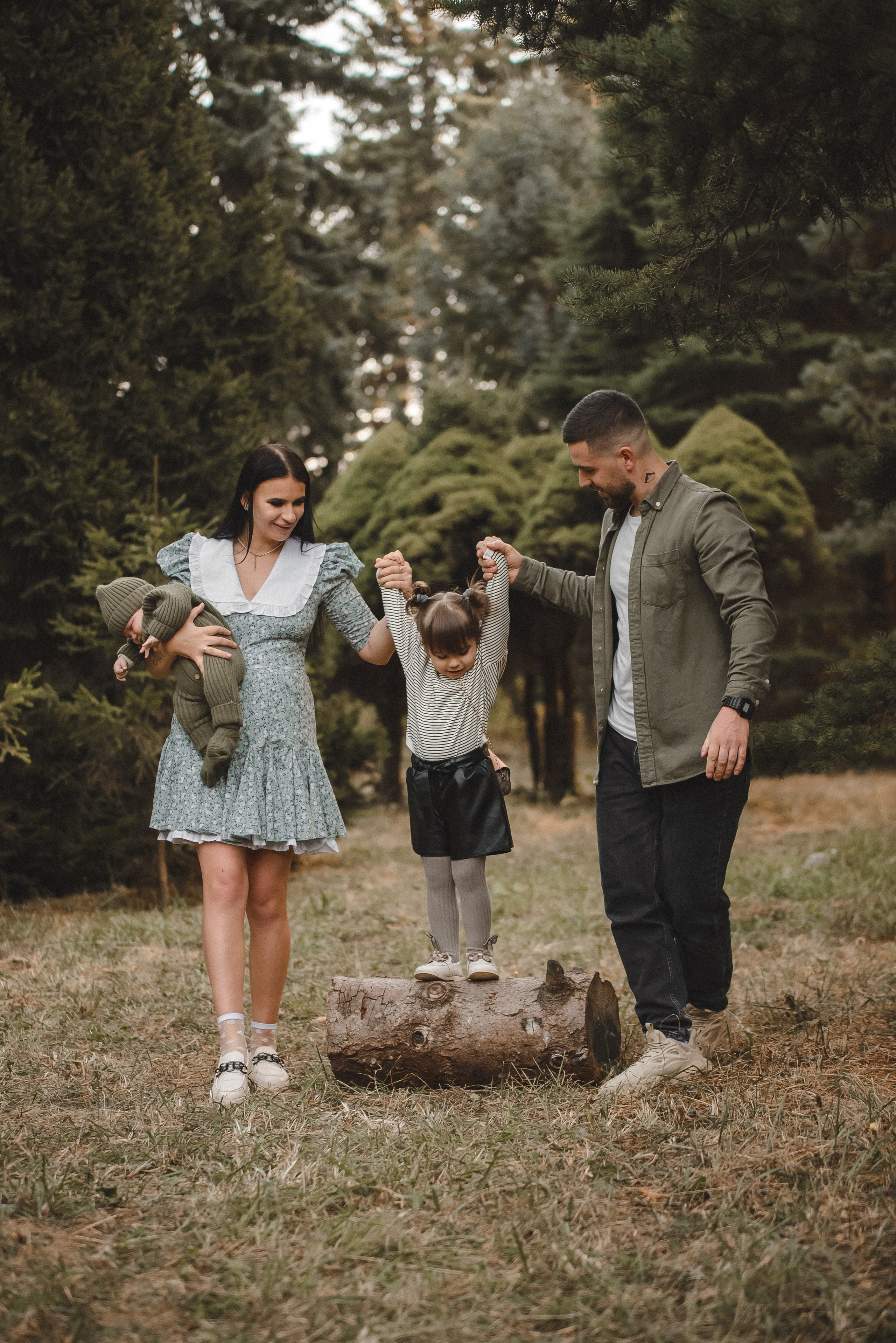 Семейная прогулка в ботаническом саду. Семейный фотограф в г. Ставрополь, Сорокина Мария