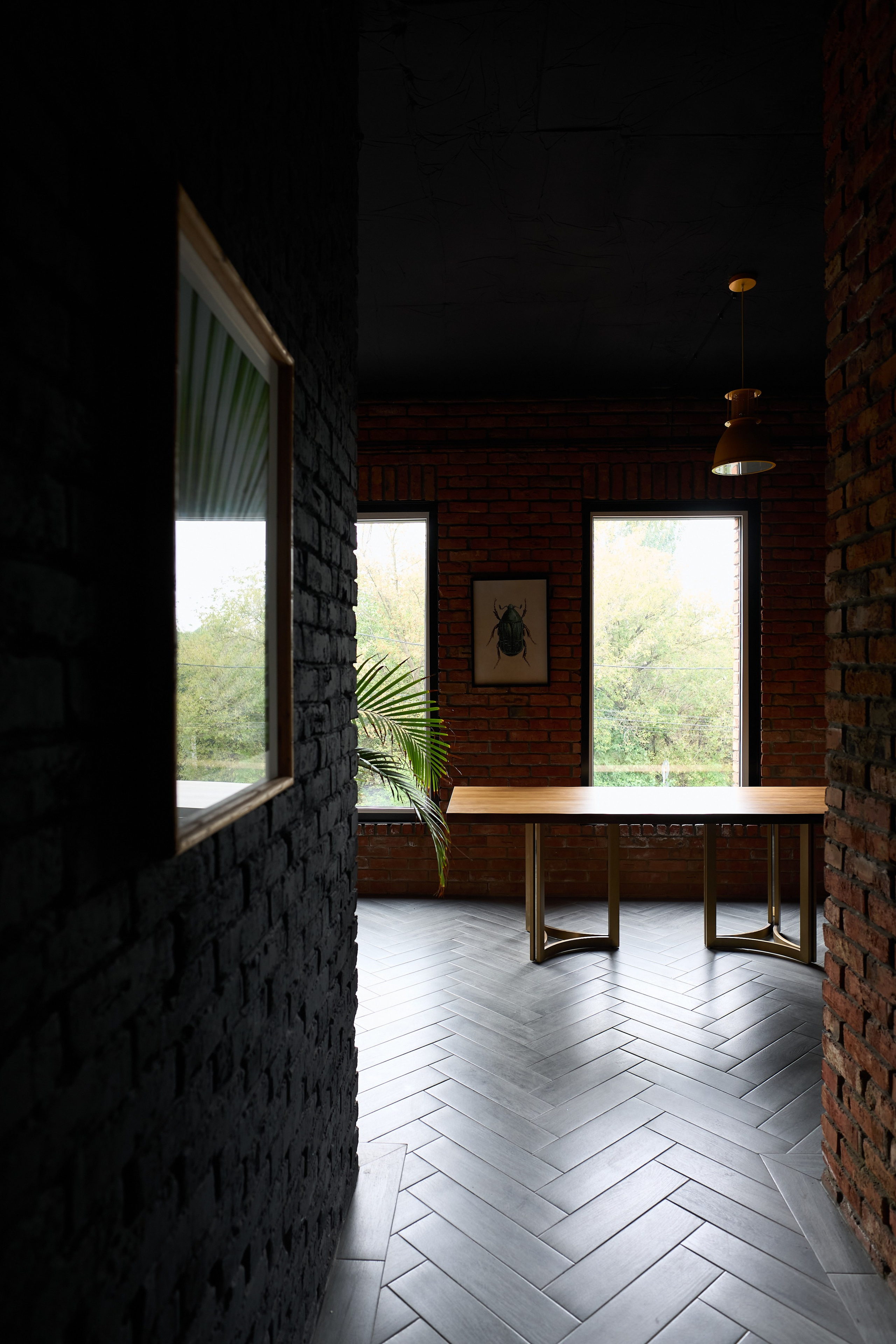 Интерьерная съемка здания продюсерского центра «Бикбау». Фотограф Олег Сотник