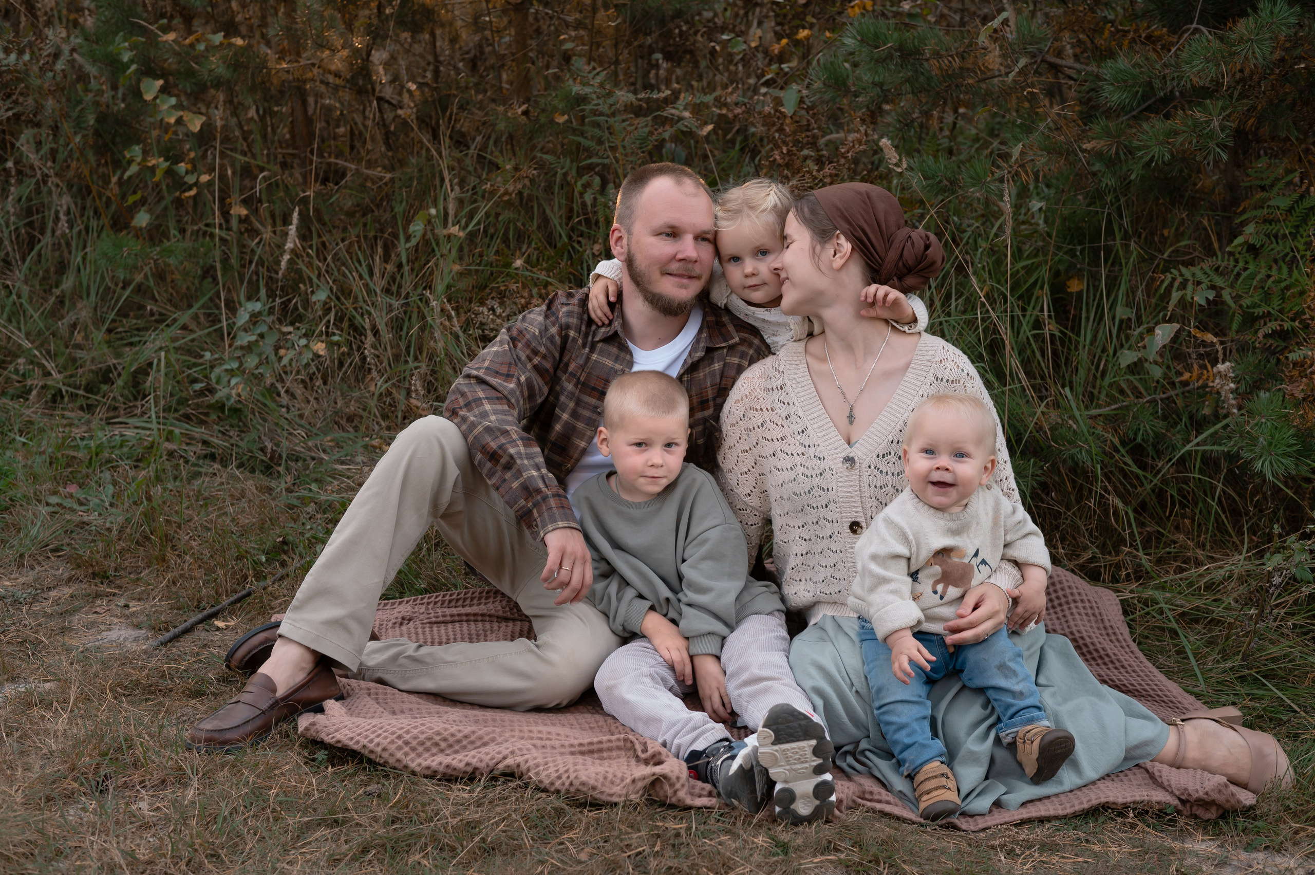 Семейная фотосессия в Санкт-Петербурге. Семейный и свадебный фотограф в Санкт-Петербурге Серафима Смирнова