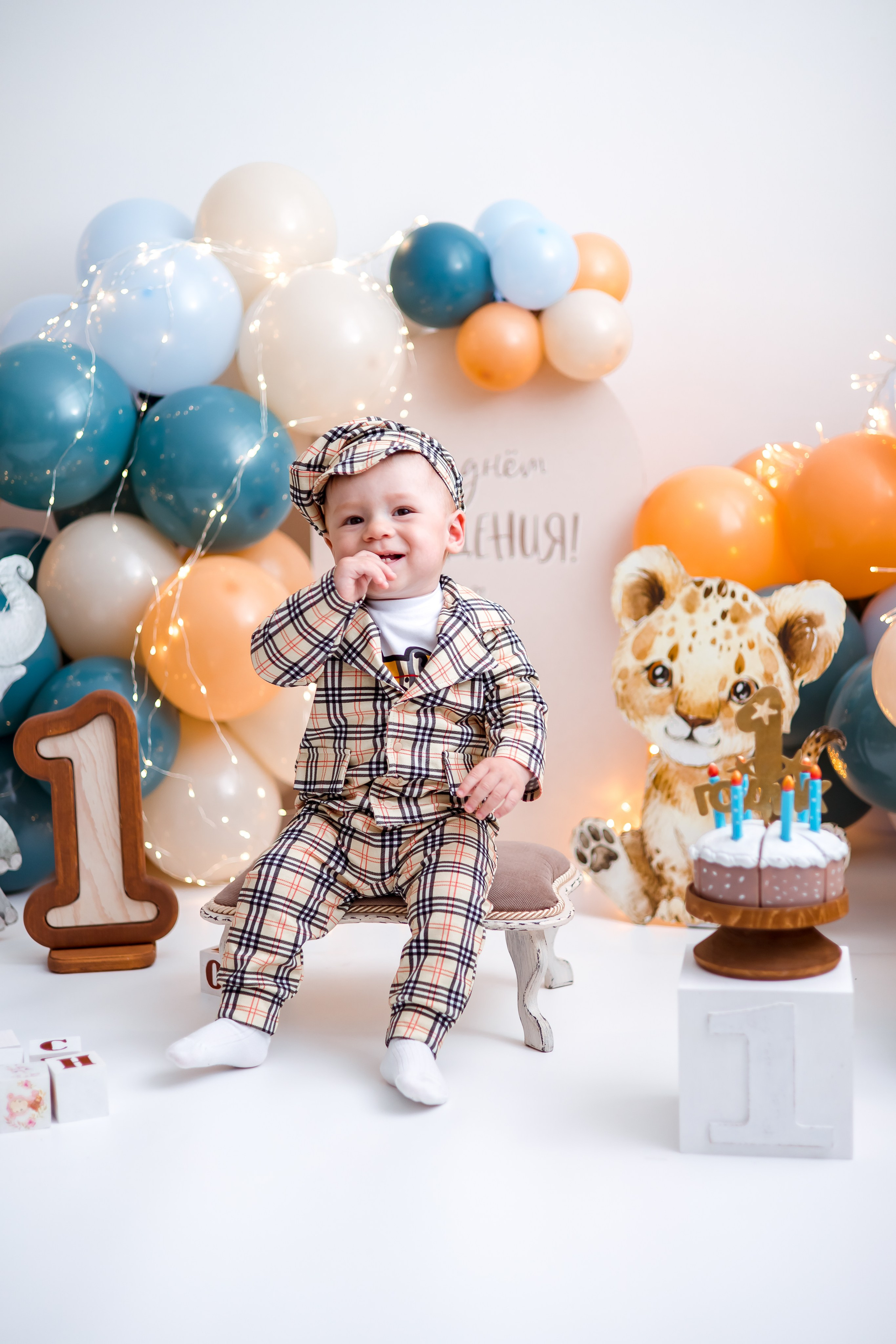 Марк, 1 годик. Семейный и детский фотограф в Железногорске Саламахо Ольга