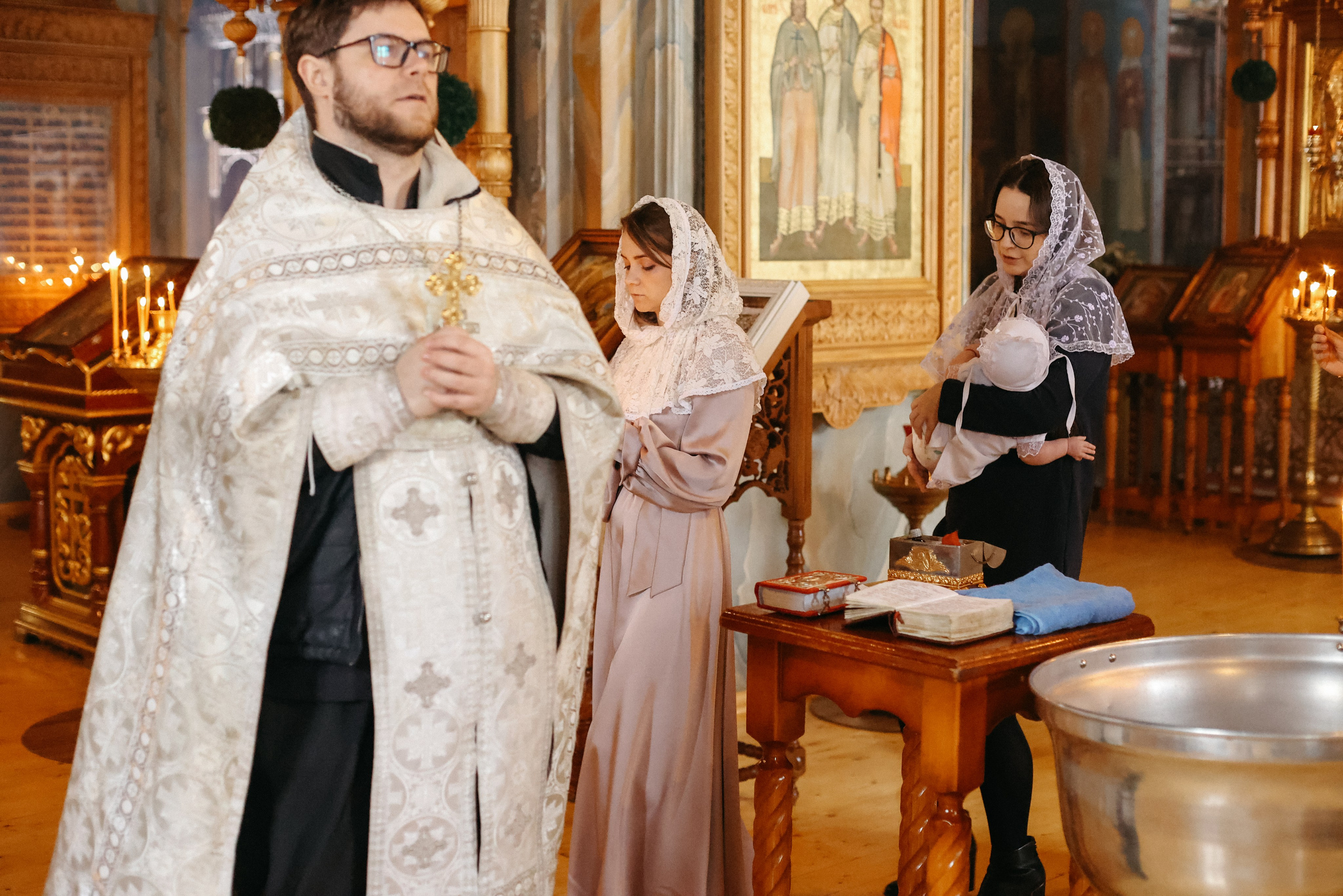 Крещение. Свадебный фотограф Полина Мишуринская