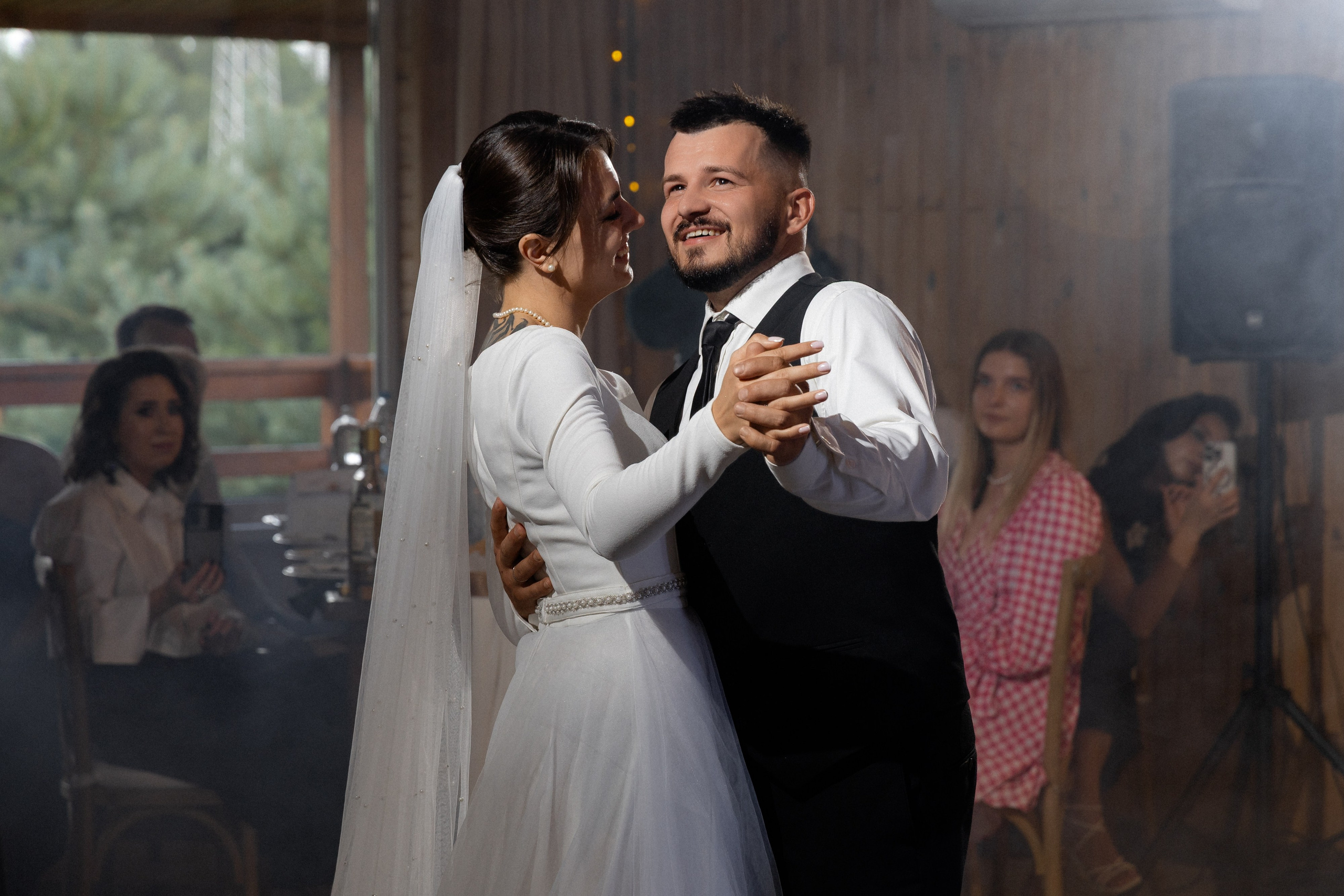 Свадебная фотосессия в агроусадьбе Лабодянка в Минске. Свадебный фотограф в Минске/Беларуси Сергей Спиридонов