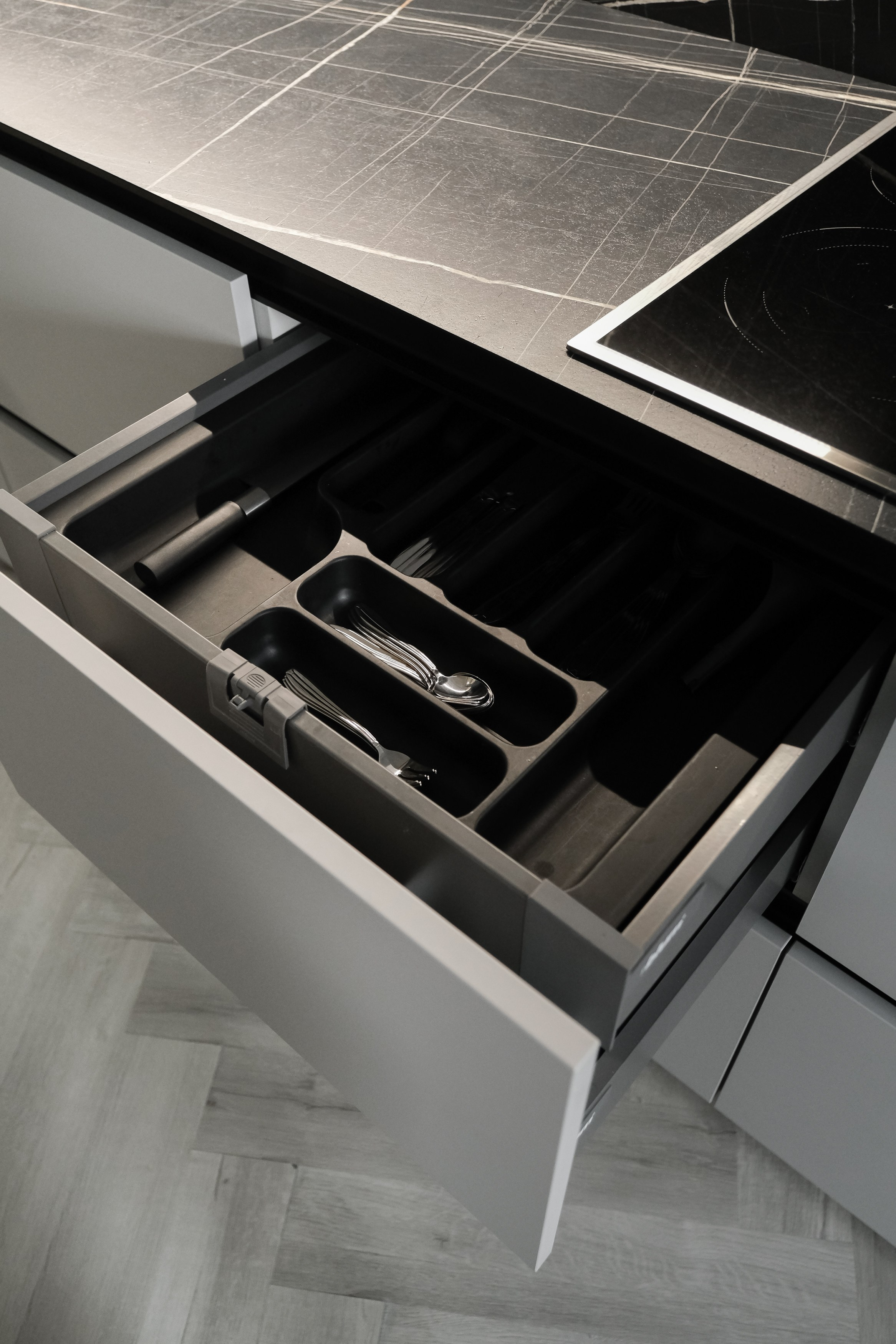 Кухни в Томске на заказ. Мебель, Кухни и Шкафы в Северном парке. ГУДРУМ — Мебель на заказ в Томске | Кухни | Шкафы | Стулья и Столы