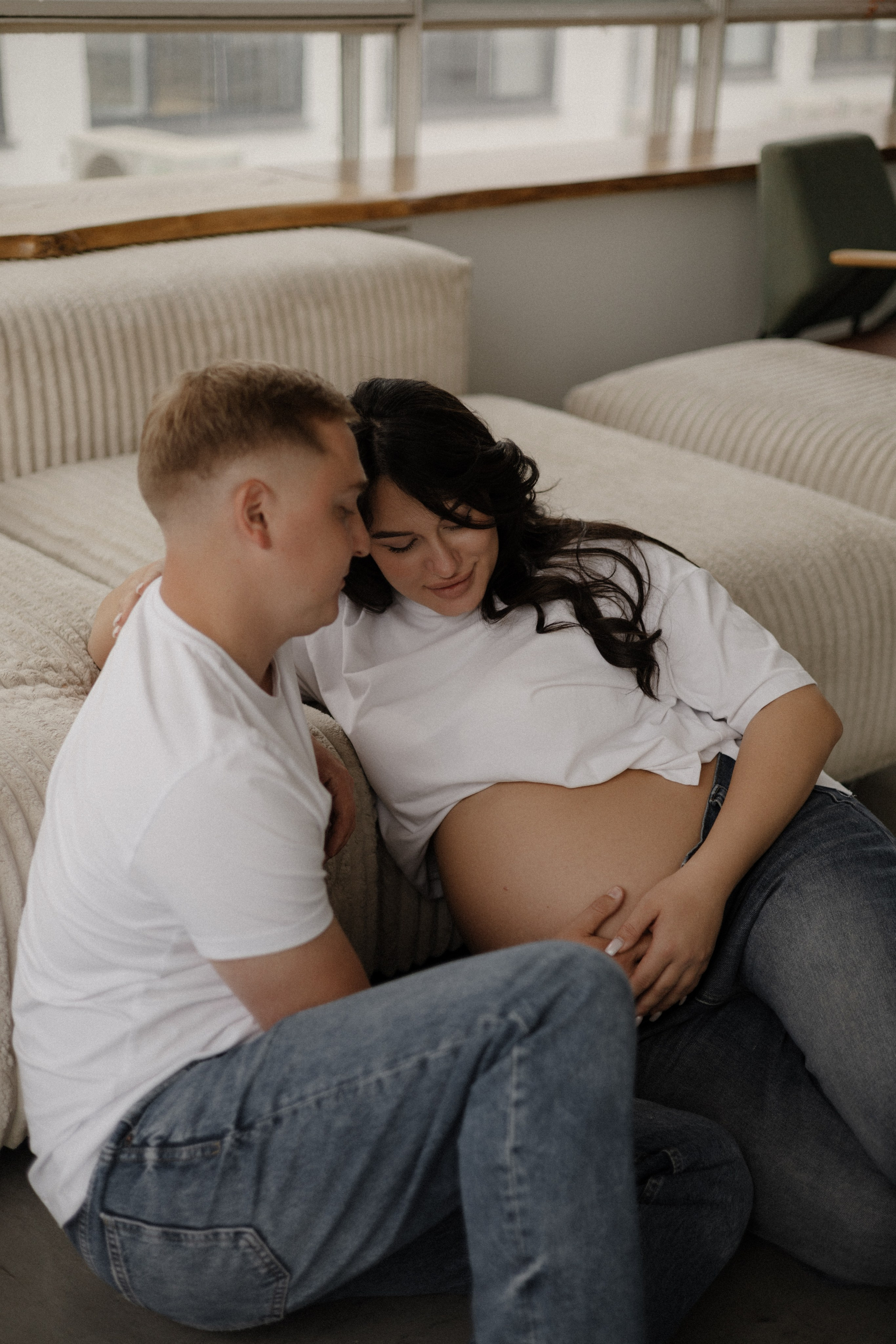 Екатерина и Артем фотосессия в студии. Свадебный и портретный фотограф в Москве Анастасия Масюк