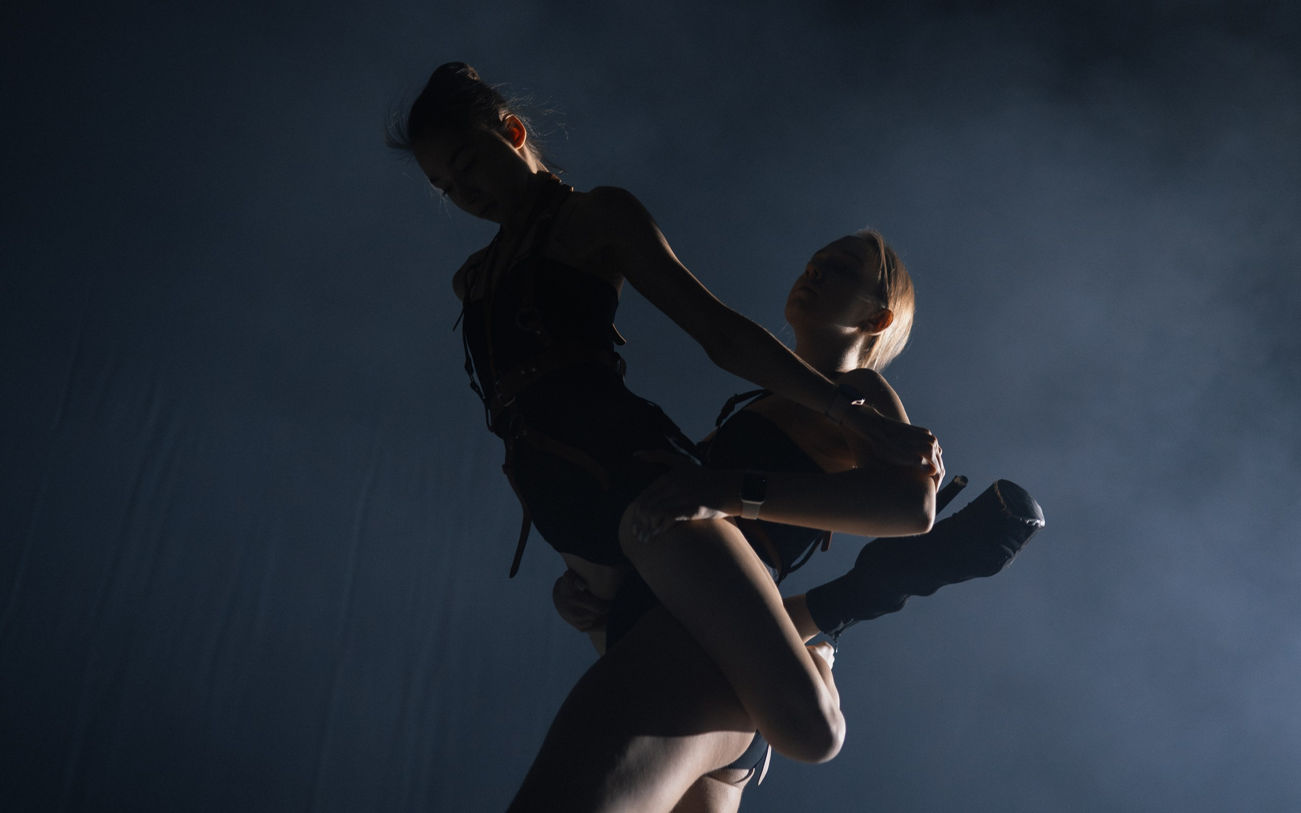 Ksenia Mickheeva Project: «Маяк» 2023. Театральный фотограф в Санкт-Петербурге Дмитрий Скареднов