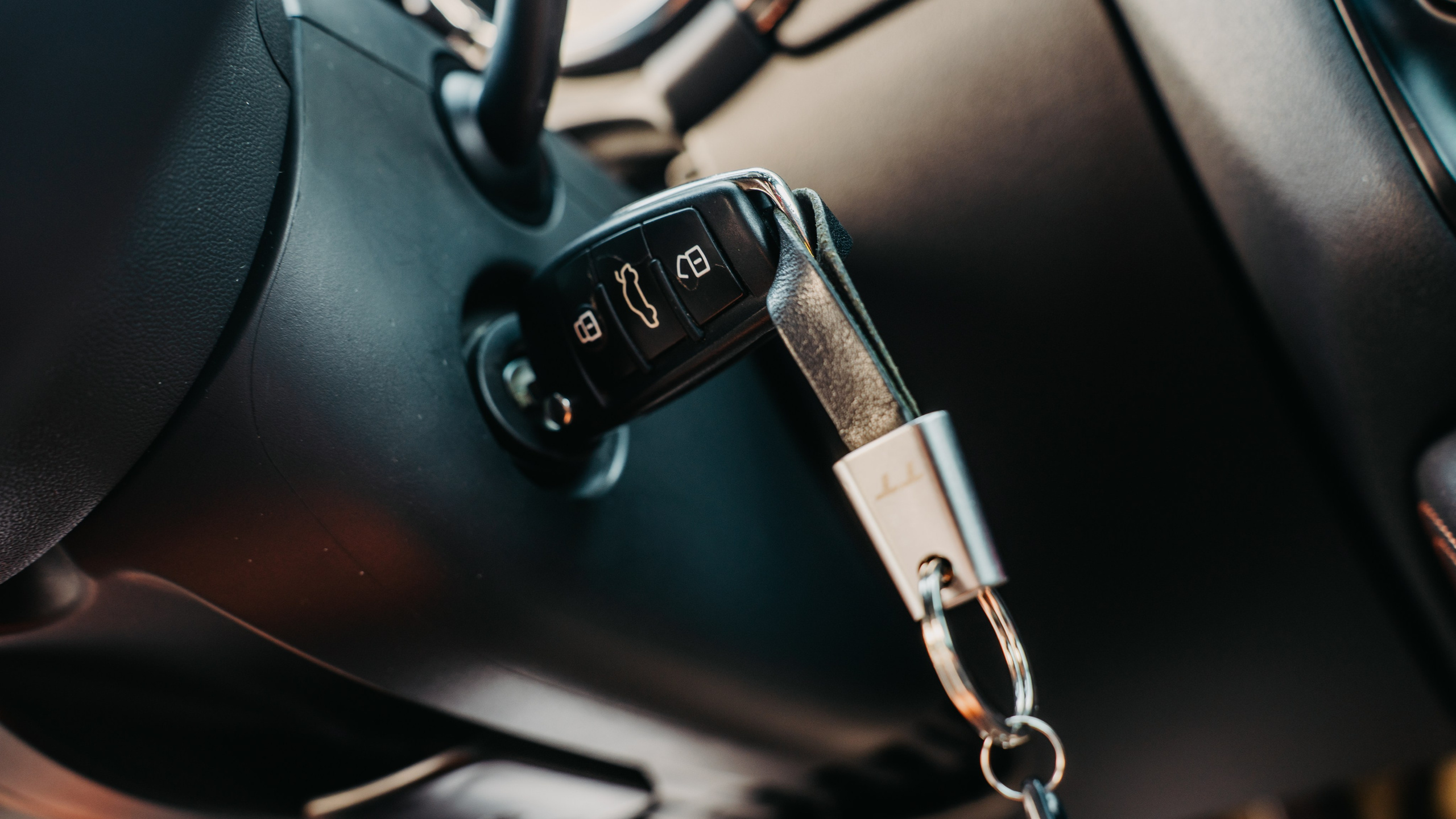 Audi TTs. Фотограф, видеограф и пилот дрона на Байкале