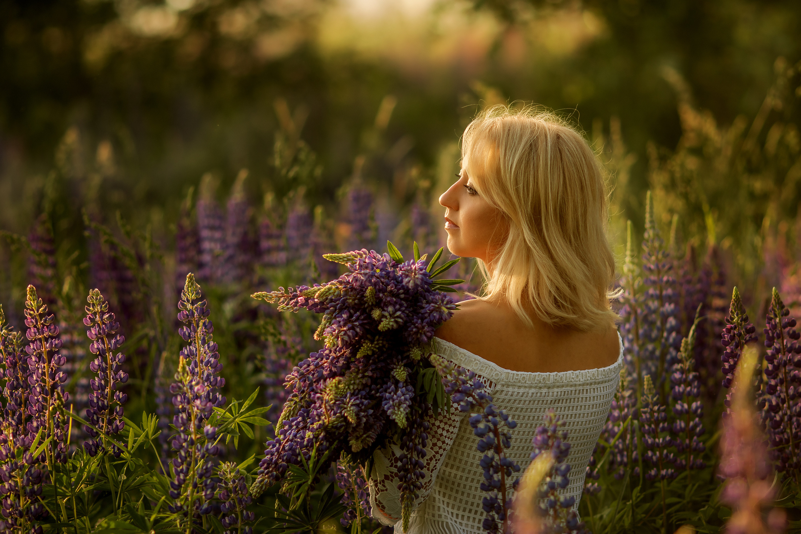 Фотосессии в Люпинах. Семейный и детский фотограф в Ярославле Абрамов Артём