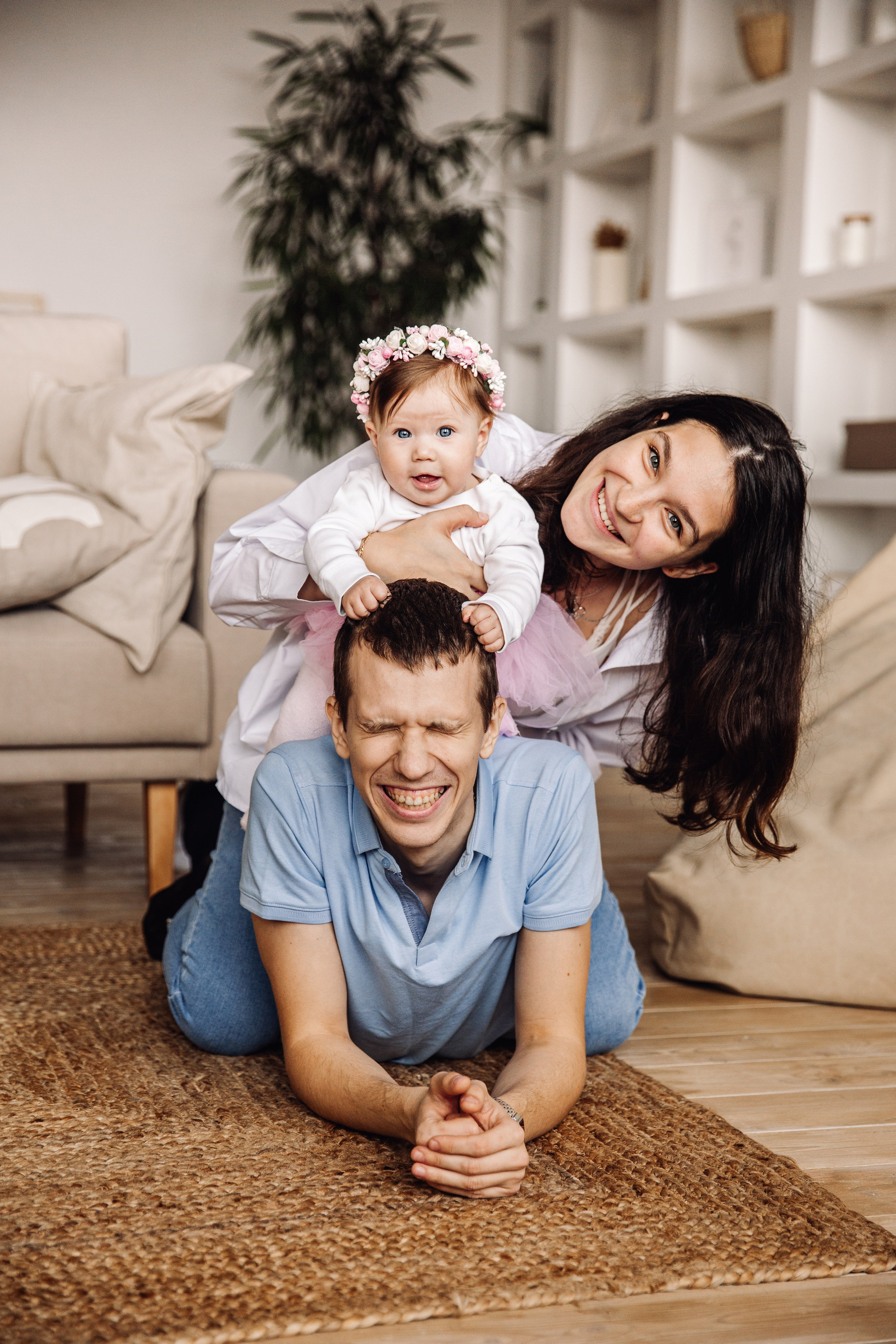 Семейная студийная фотосессия. Марина Соколова. Контентный и семейный фотограф г. Красноярск