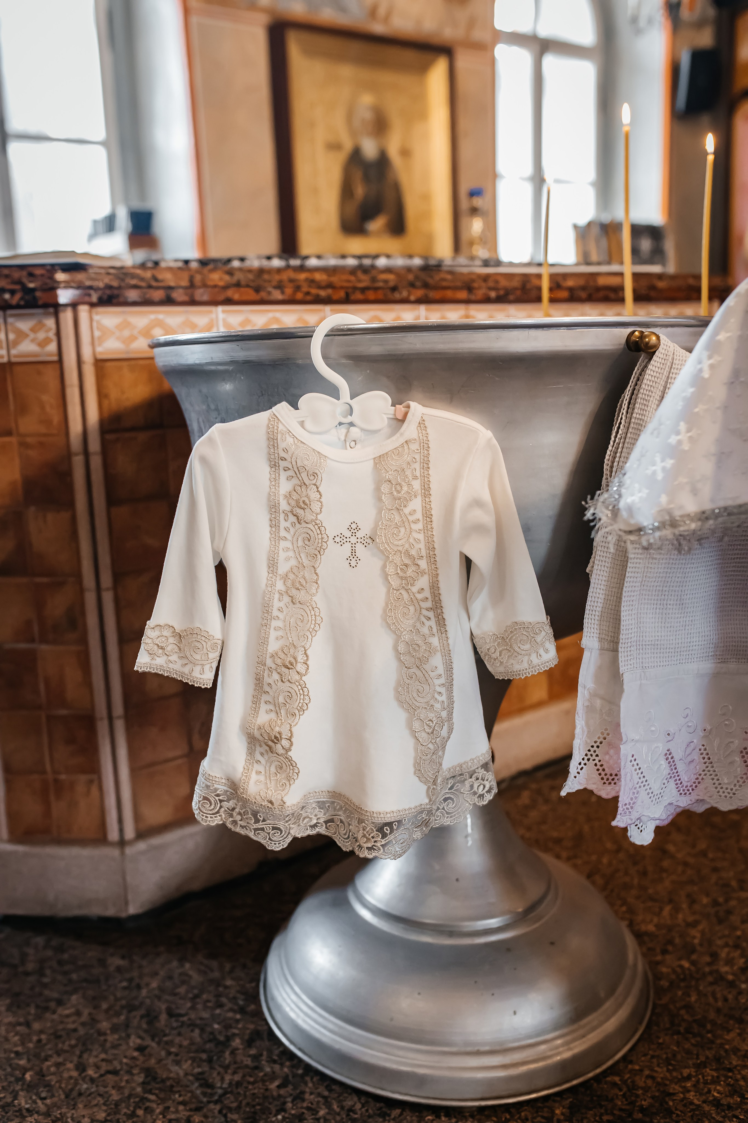 Крещение Алисы в Успенском Храме Красногорск. Фотограф на крещение и венчание Москва  Надежда Баланина