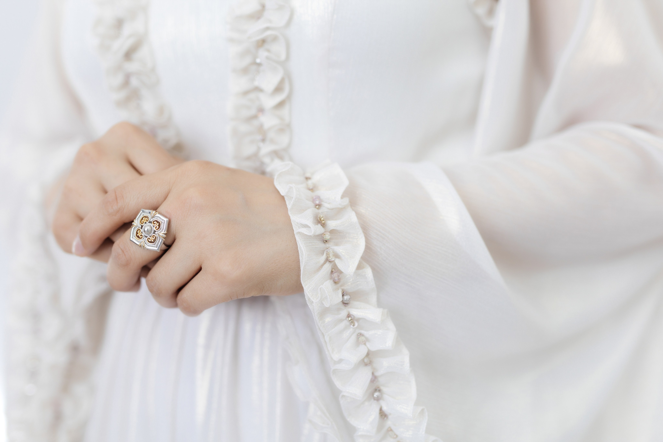 Moldir — syrğa salu. Wedding and Love story Photographer