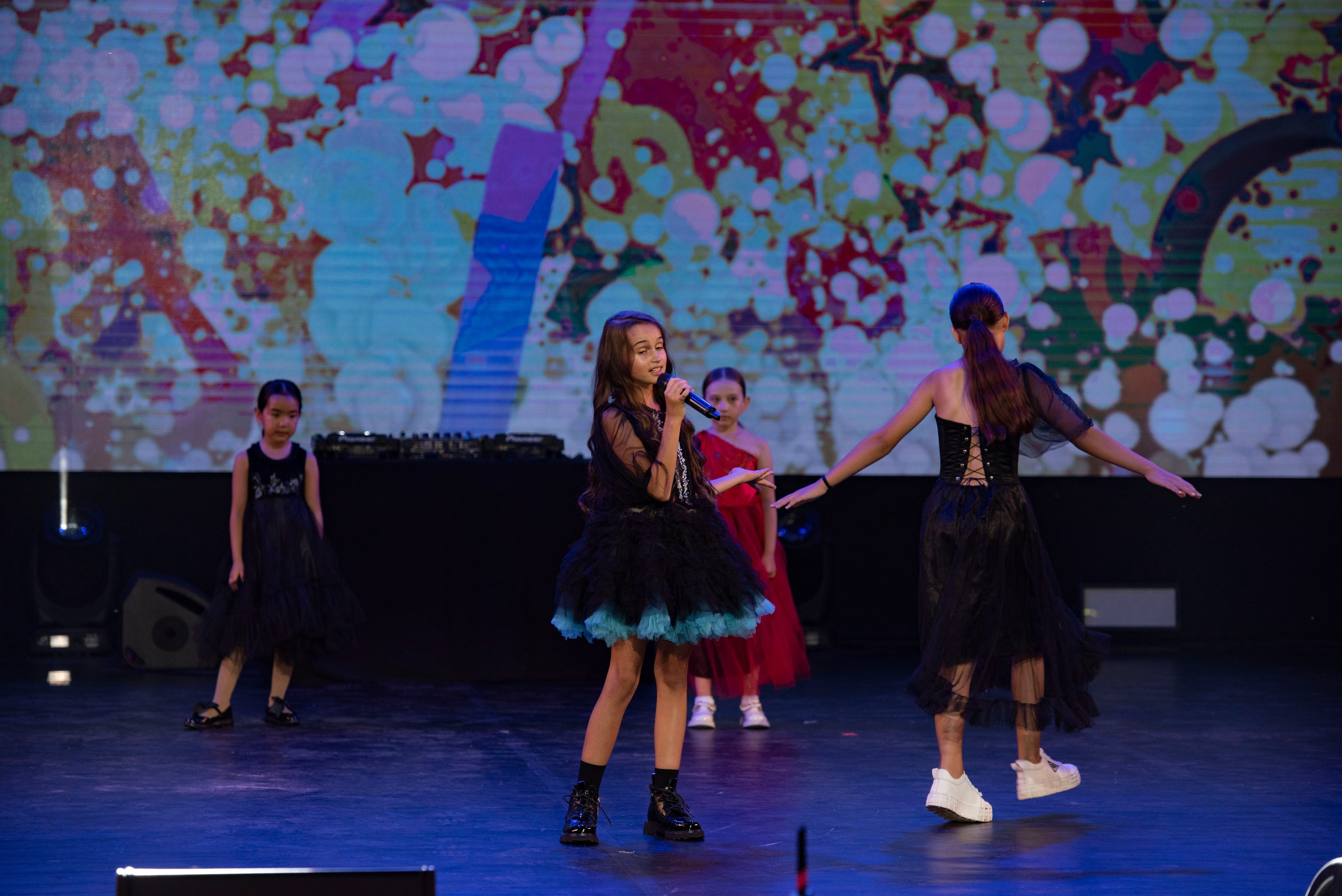 Фотограф на концерт. Свадебный, семейный, фэшн фотограф, школьный фотограф в Сочи