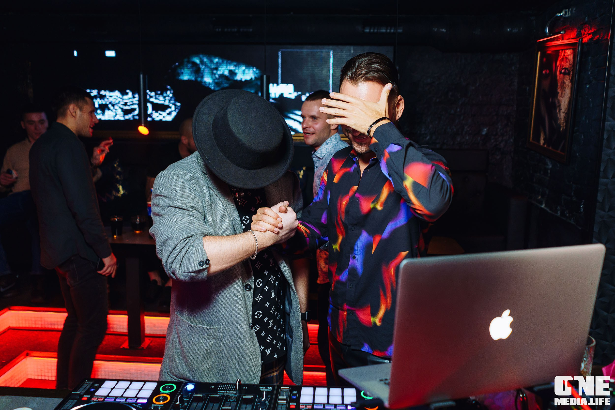 Фоторепортаж из Secret. One Media Life: фоторепортажи, фотоотчеты с мероприятий и заведений