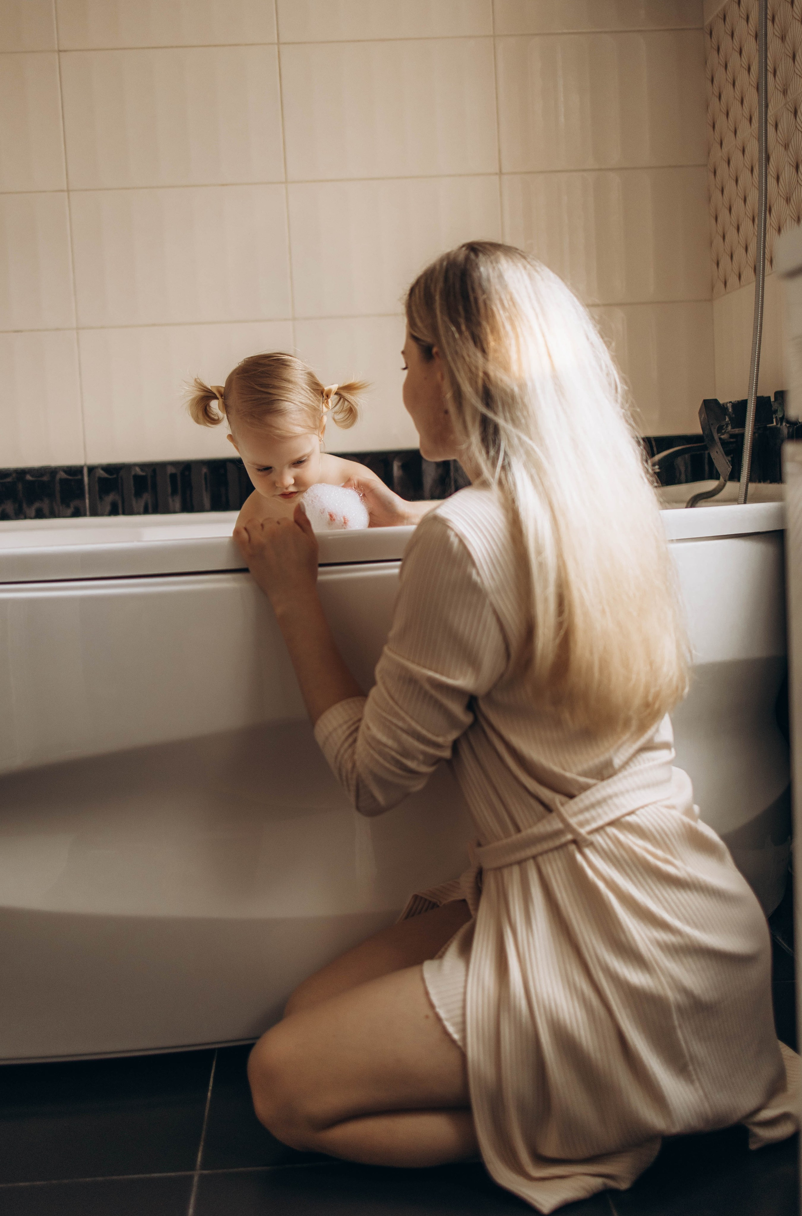 Вика и Анюта. Фотограф Алевтина Матешук