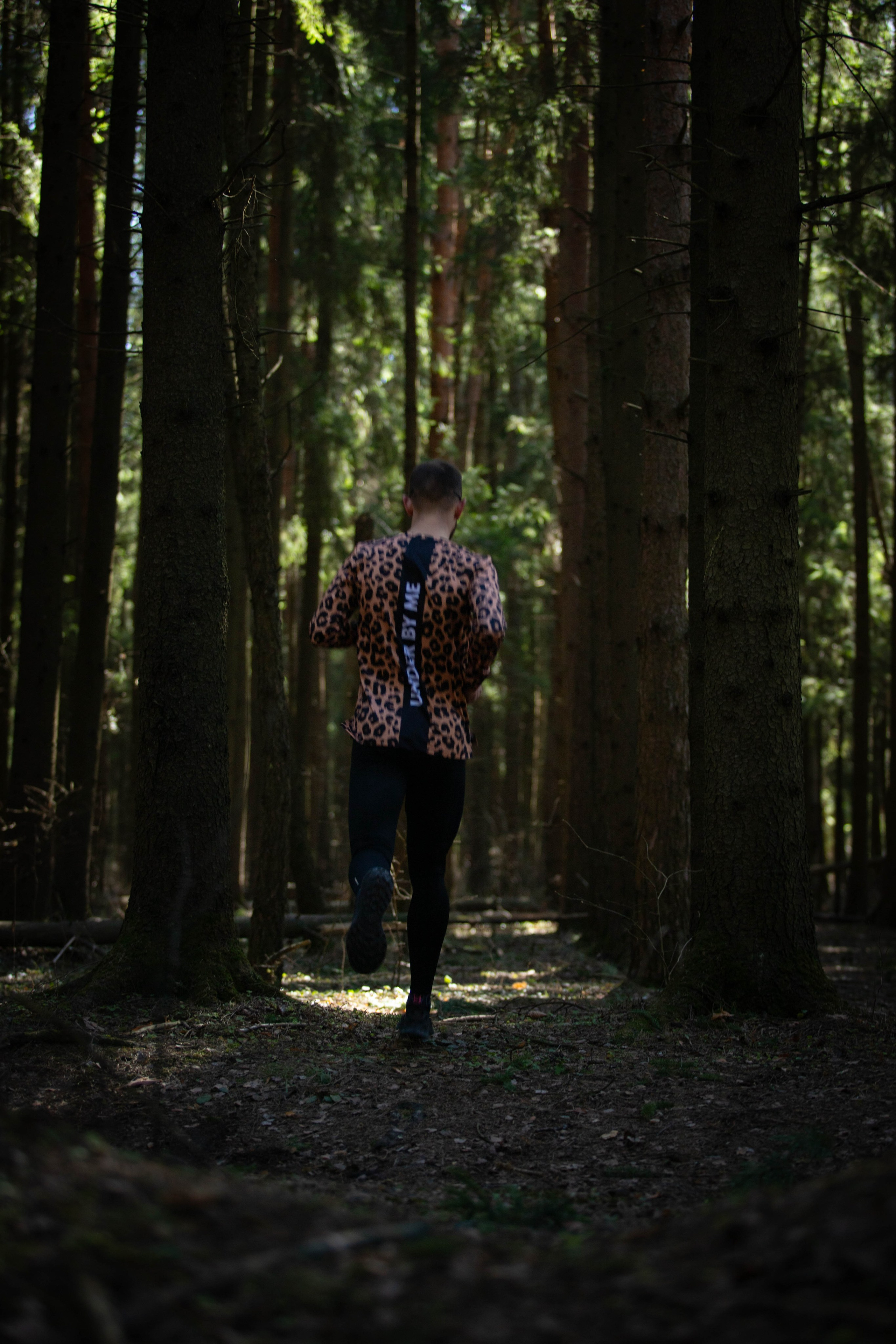 UNDER BY ME. Александра Мельниченко/ Бегающий фотограф