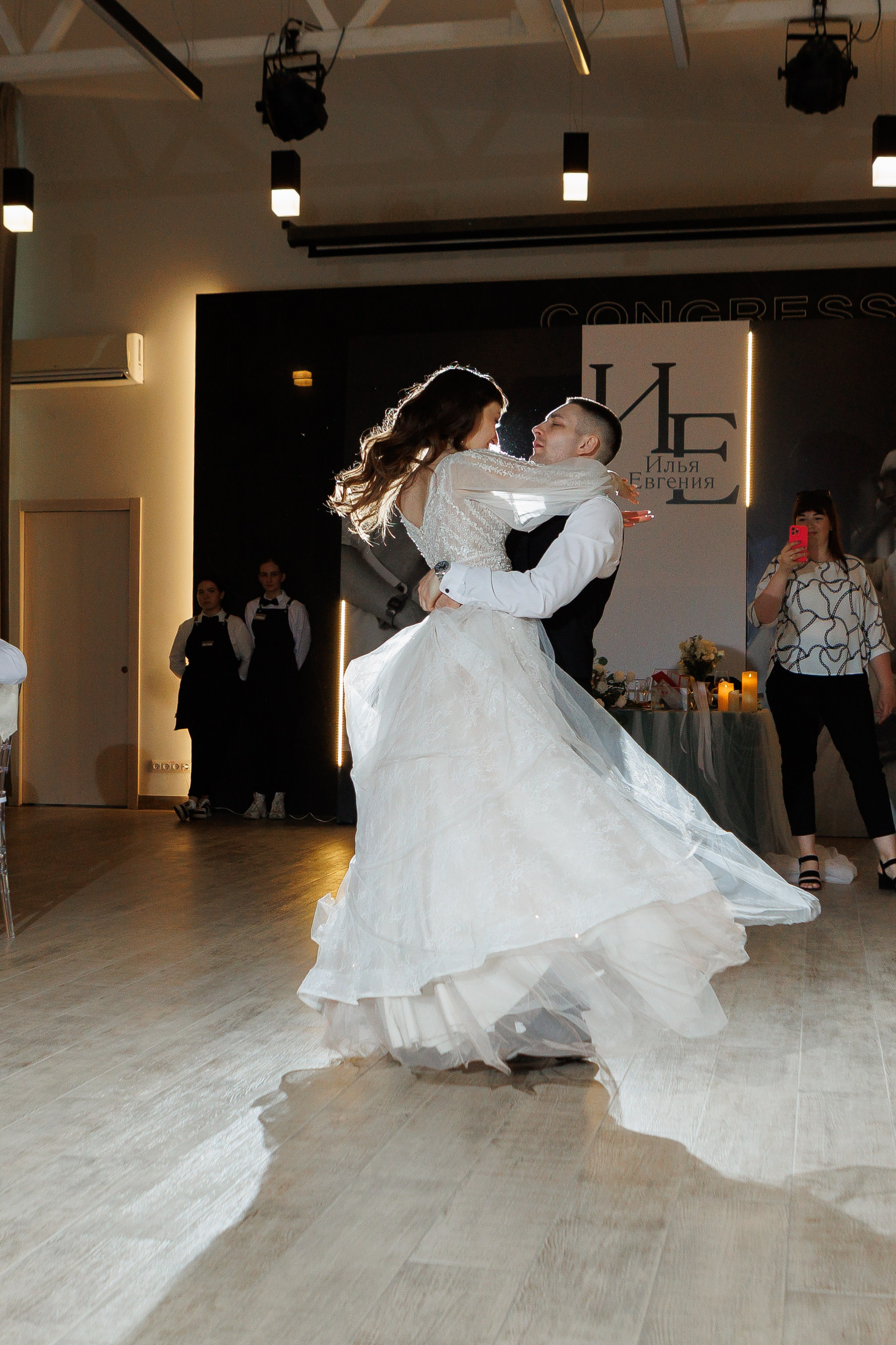 Свадебный фотограф Нижний Новгород. Свадебный и контент фотограф в Нижнем Новгороде Владимир Пресняков