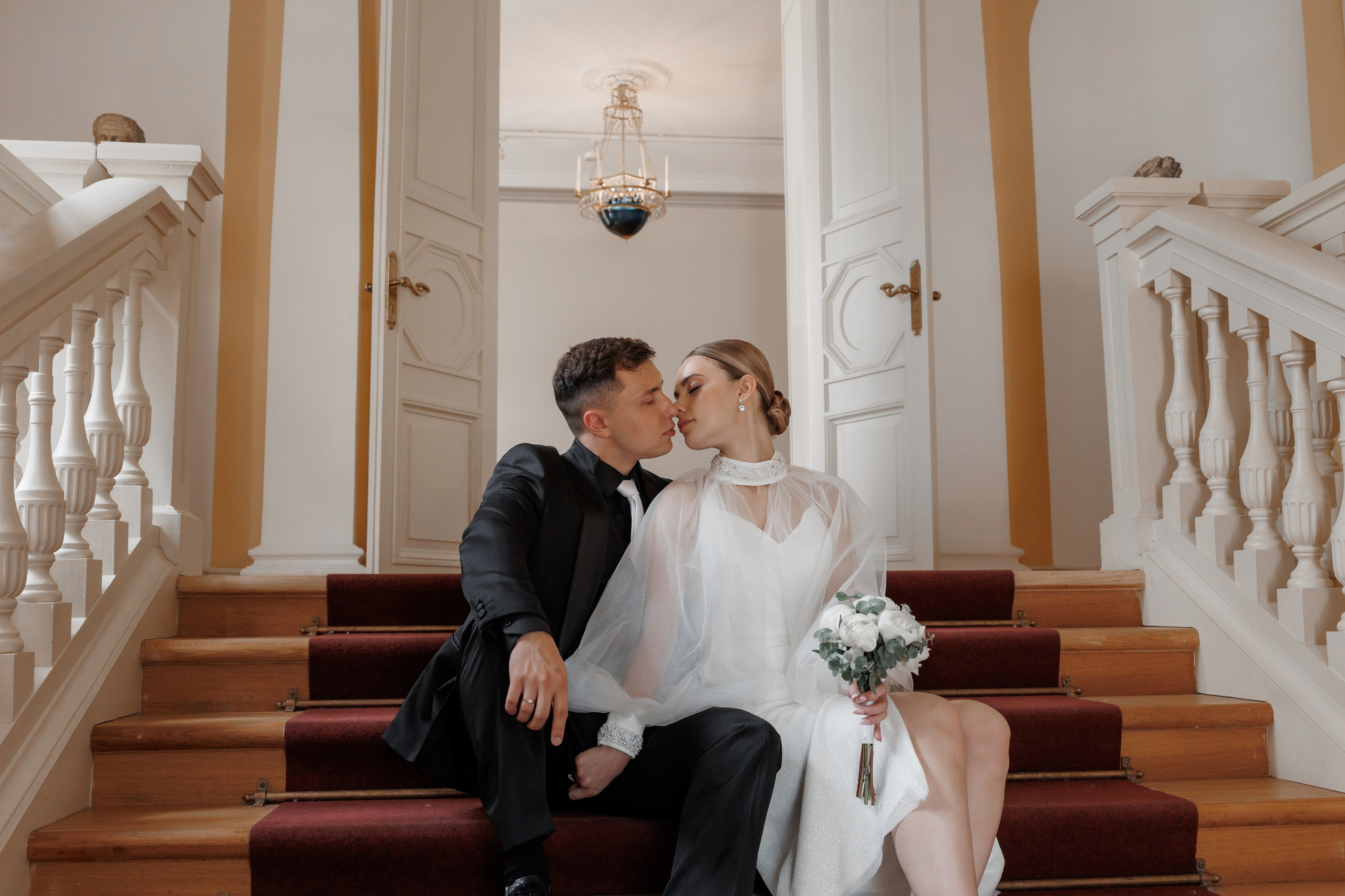 Анна и Сергей, Особняк Муравьевых-Апостолов, прогулка по ВДНХ, ресторан «Домик в саду». Свадебный и репортажный фотограф (Москва, Королев и другие)