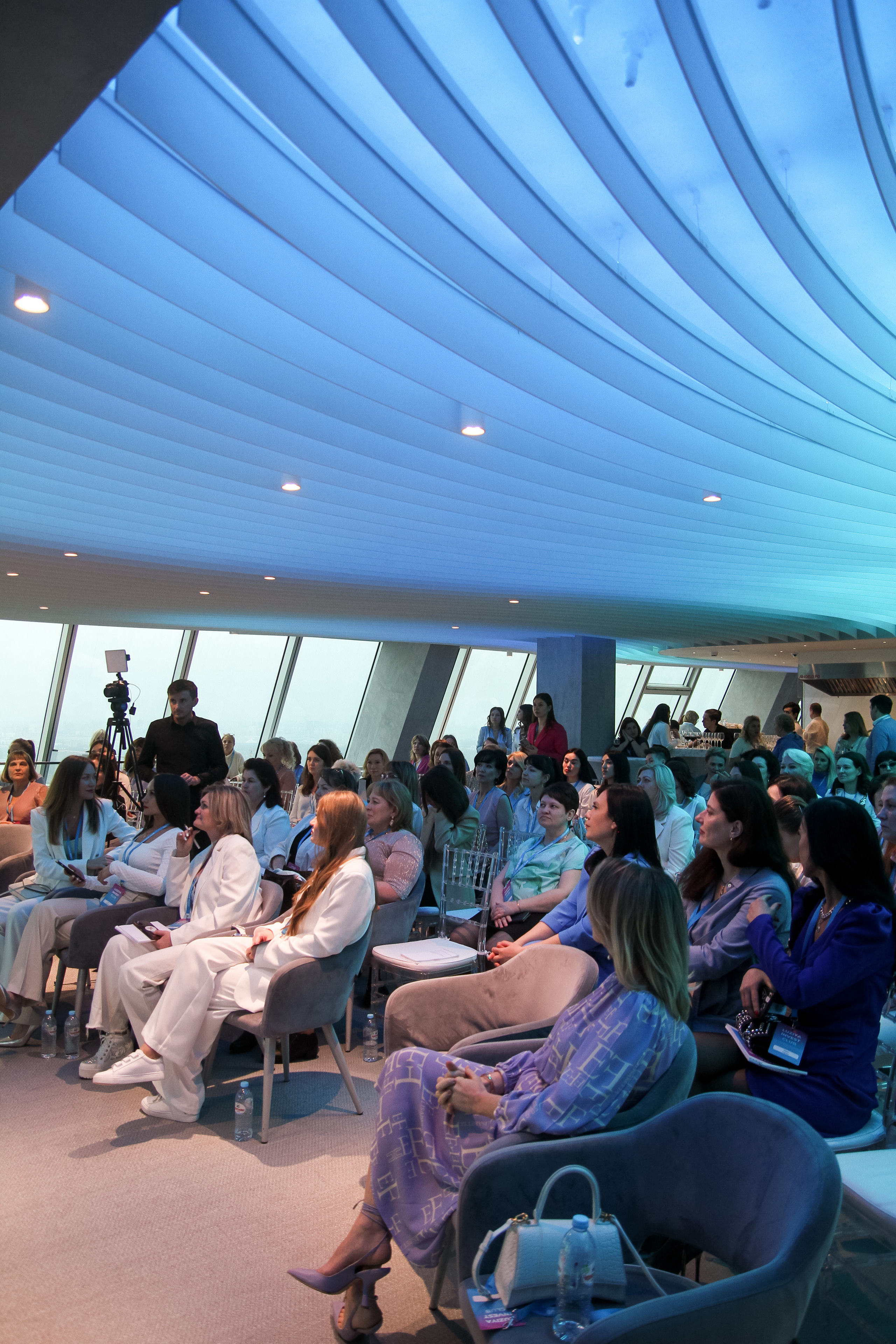 Выпускной инвестиционного клуба. Фотограф в Москве Анастасия Курлович