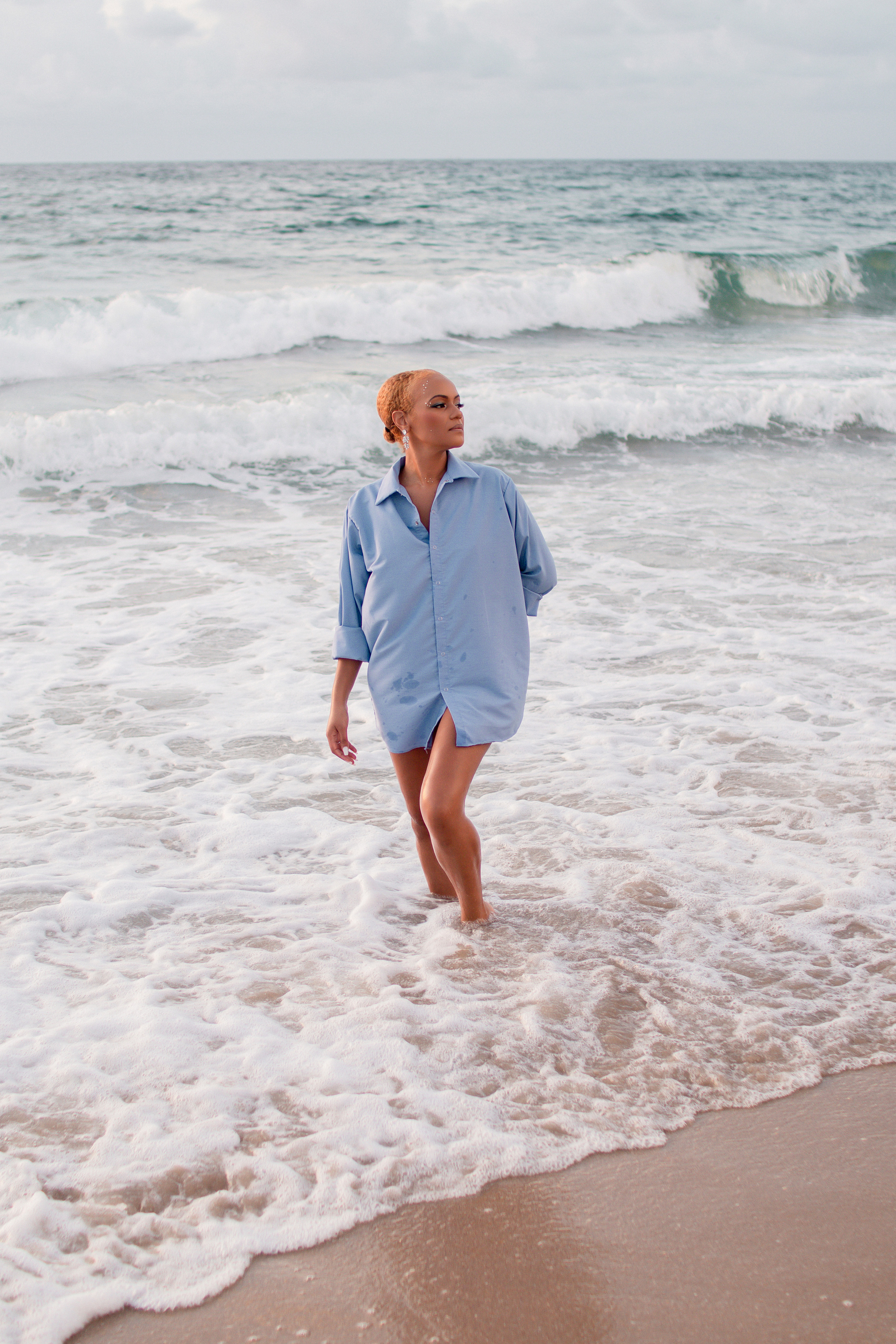 Photo session on the ocean at dawn. Delray Beach Photographer