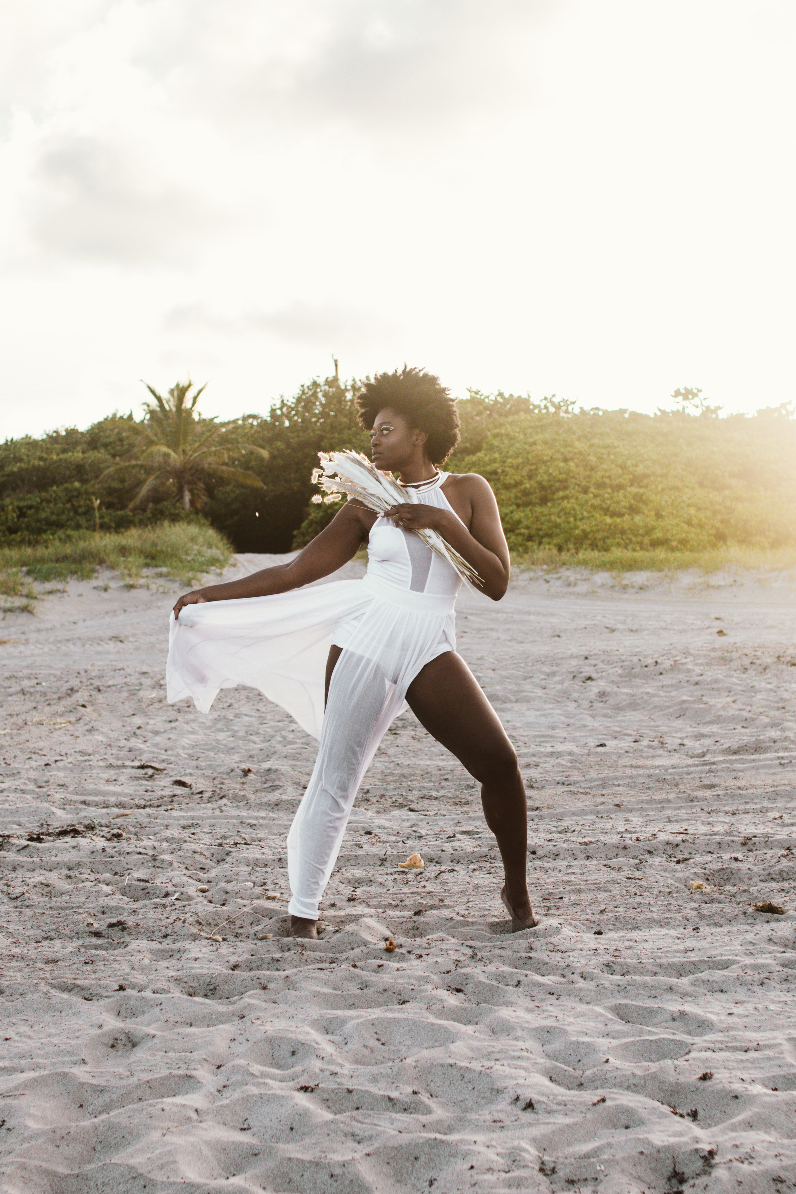 Beautiful photo shoot on the beach. Delray Beach Photographer