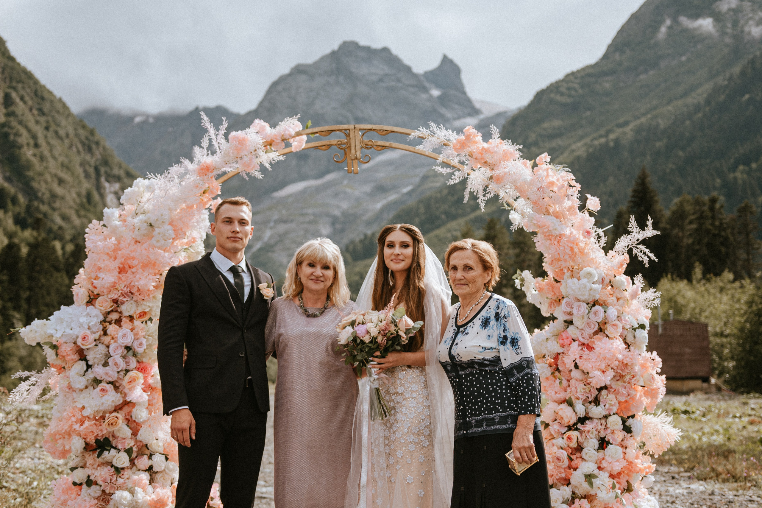 ANDREY & ELIZAVETA | DOMBAY. Фотограф Настя Конник | Пятигорск | Эльбрус | Домбай | Архыз