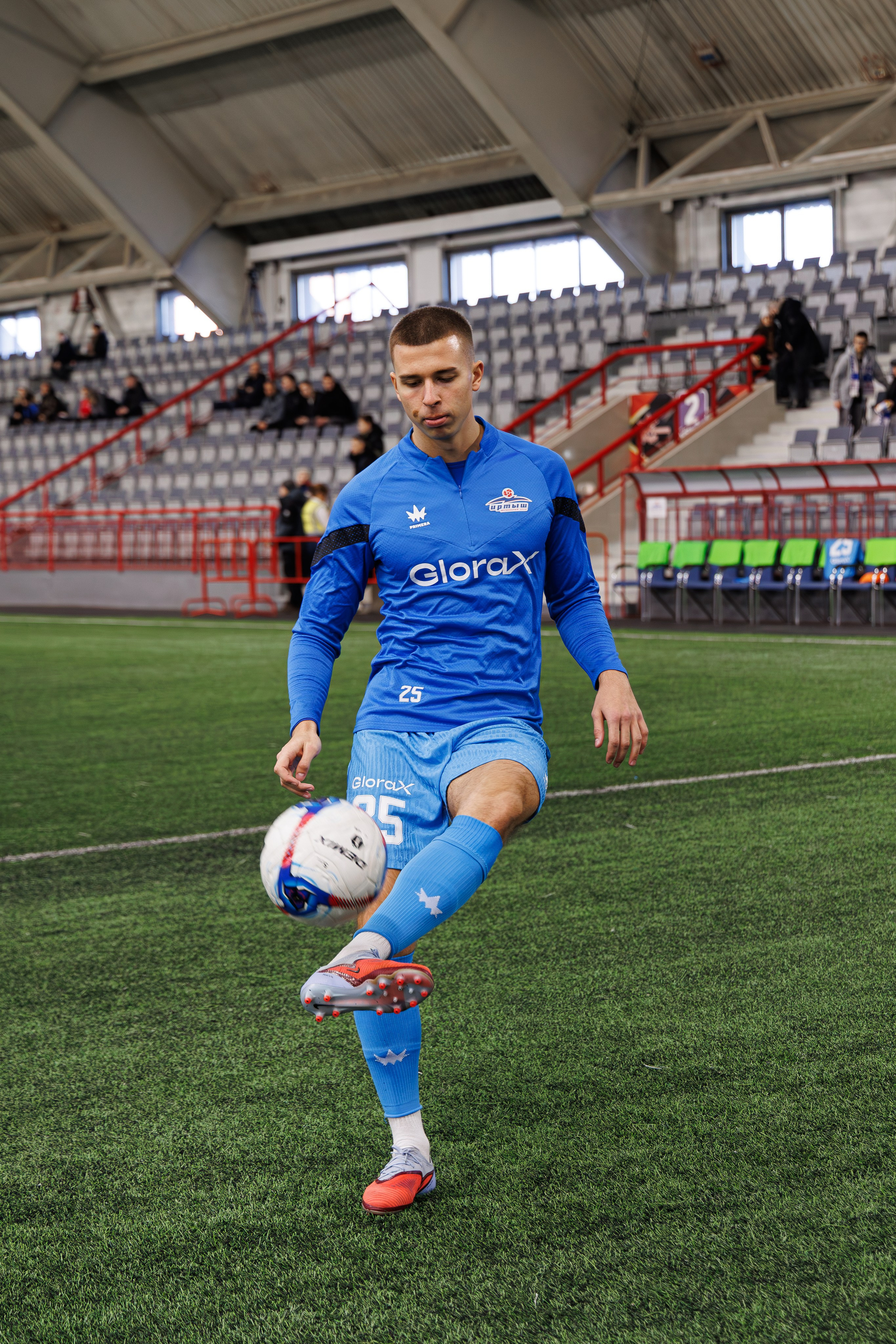 Иртыш — Текстильщик. Свадебный и репортажный фотограф в Омске. Червоткин Никита