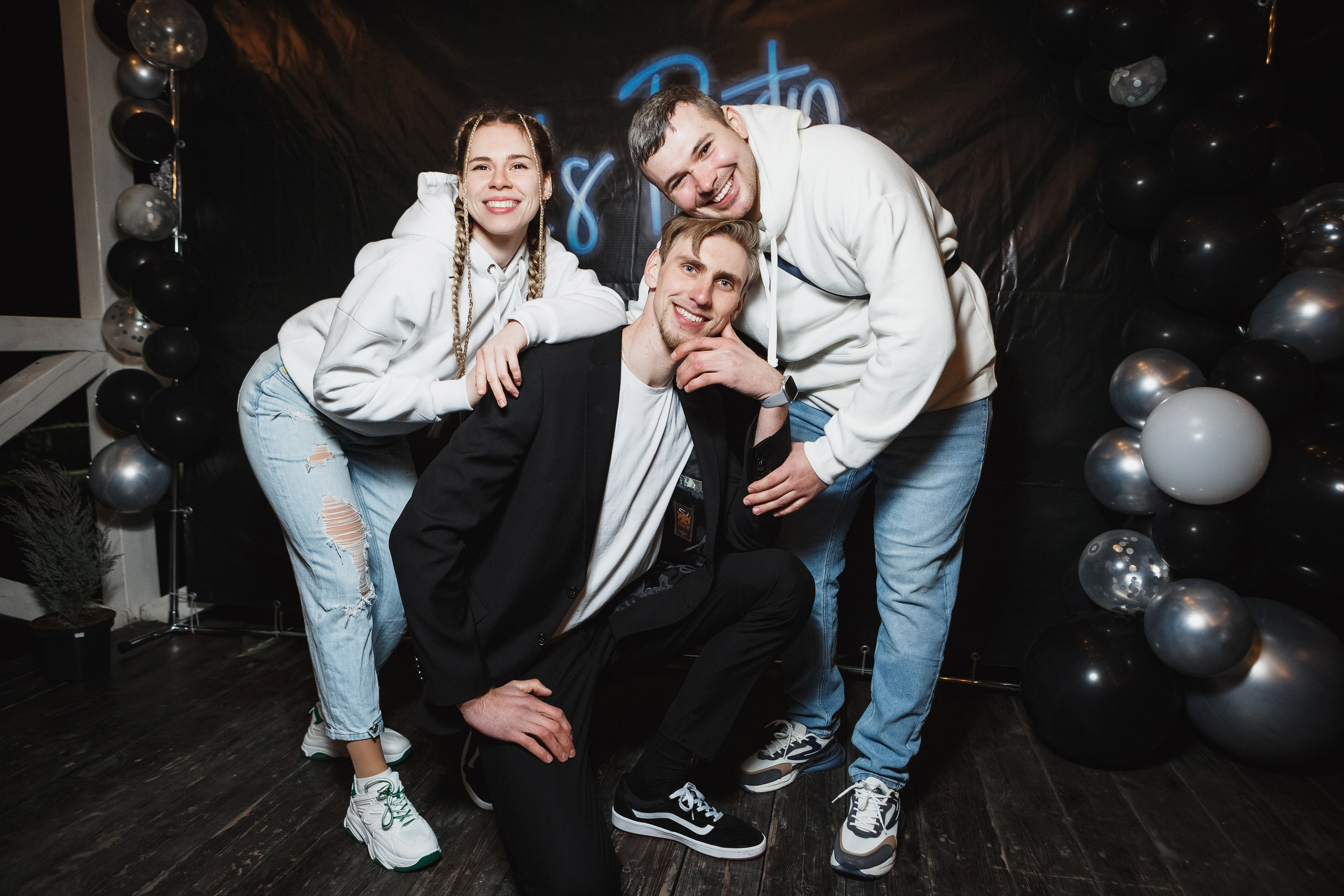 Фотографии Дня Рождения Антона в Коттедже Лакедемоновке, Таганрог. Свадебный и семейный фотограф в Таганроге Бакарюк Антон