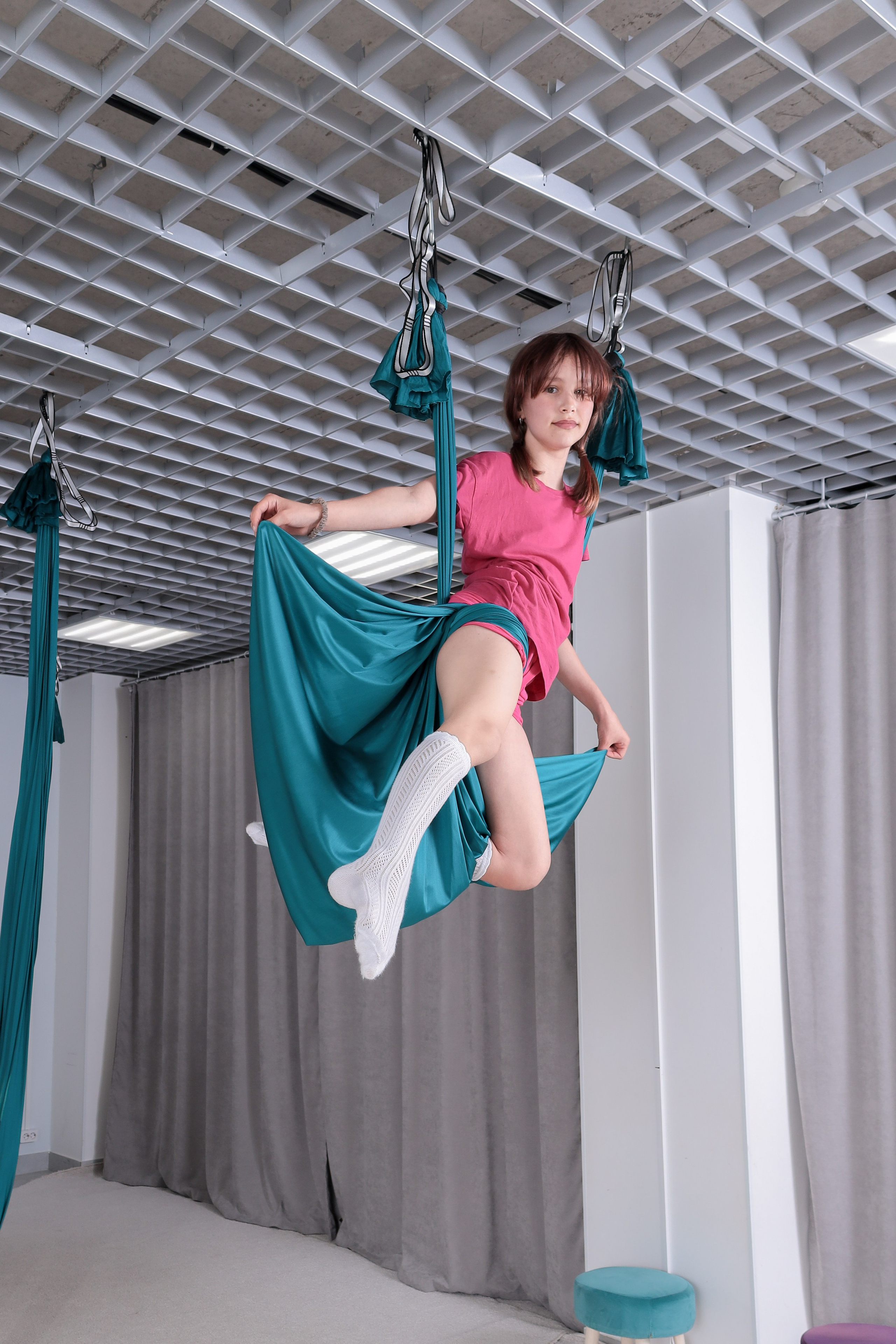 Детская аэройога. Фотограф Надршина Лилия