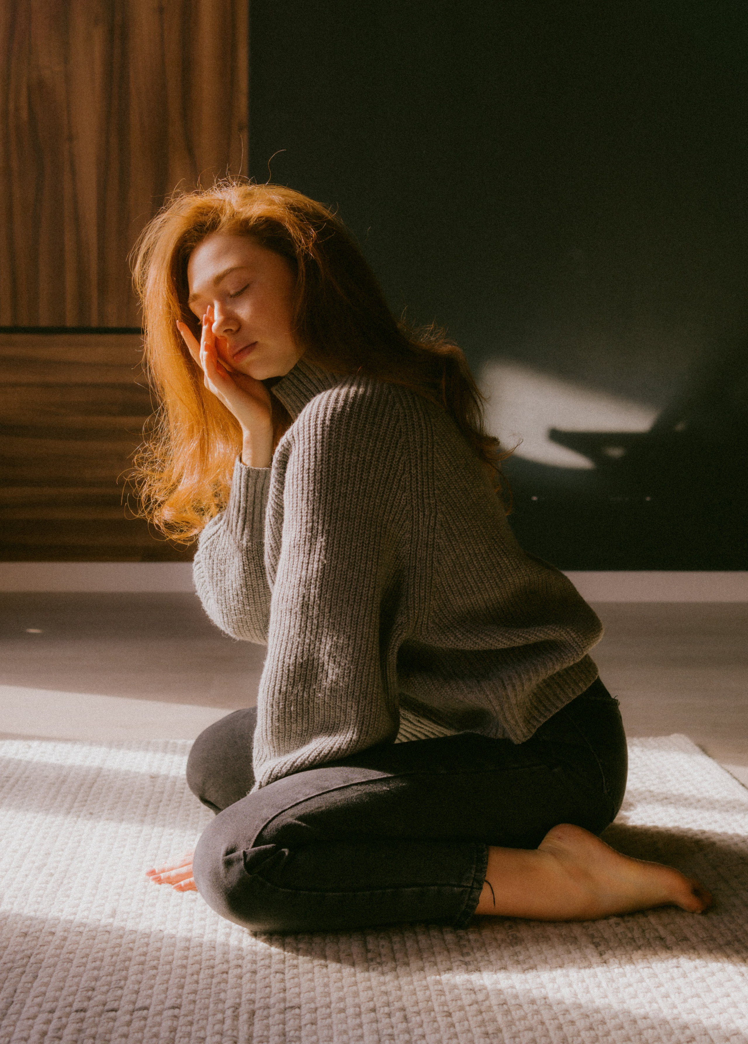 Яна в студии (film). Главная