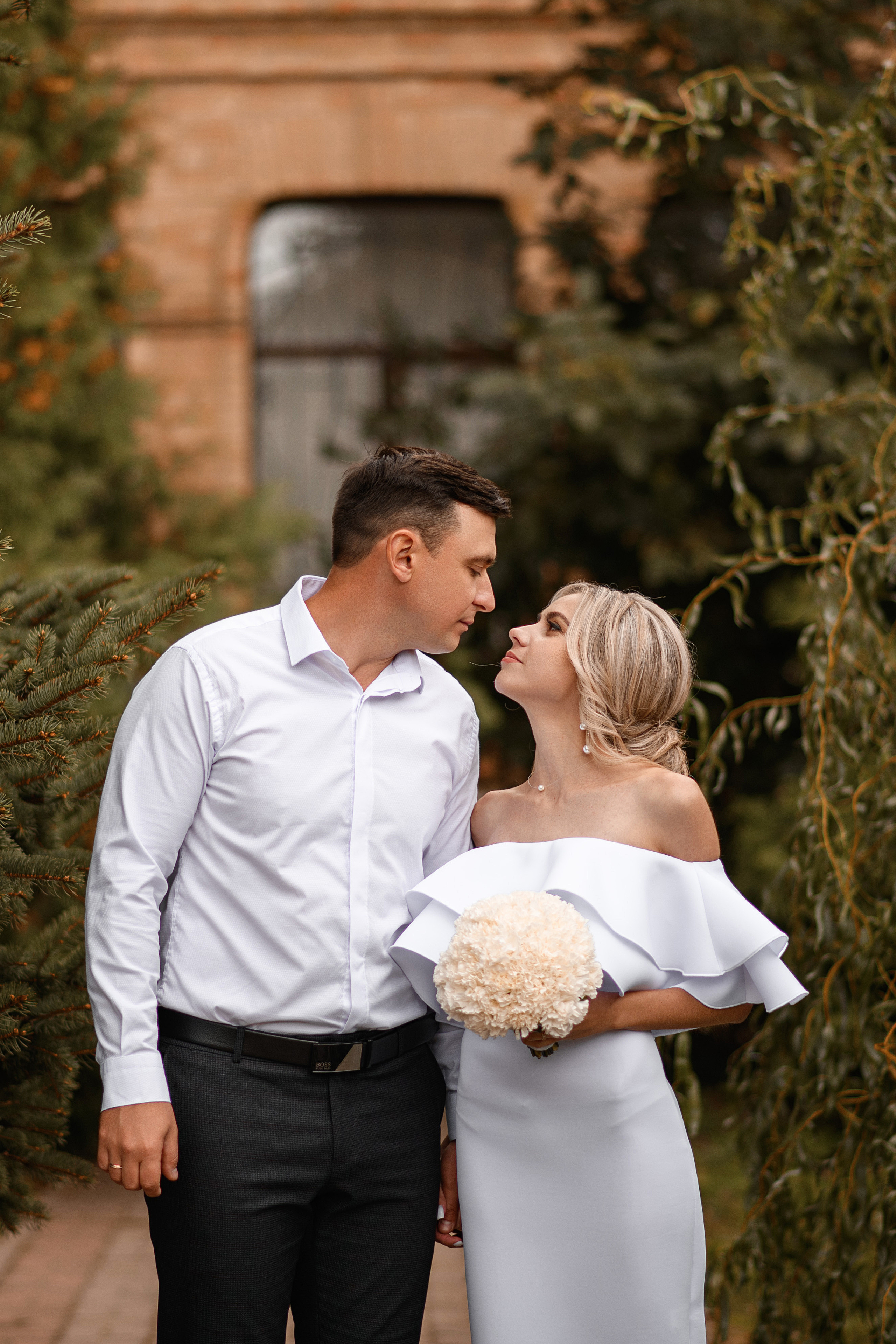 Николай и Эля. Свадебный фотограф Белгород Валуйки Старый Оскол Воронеж