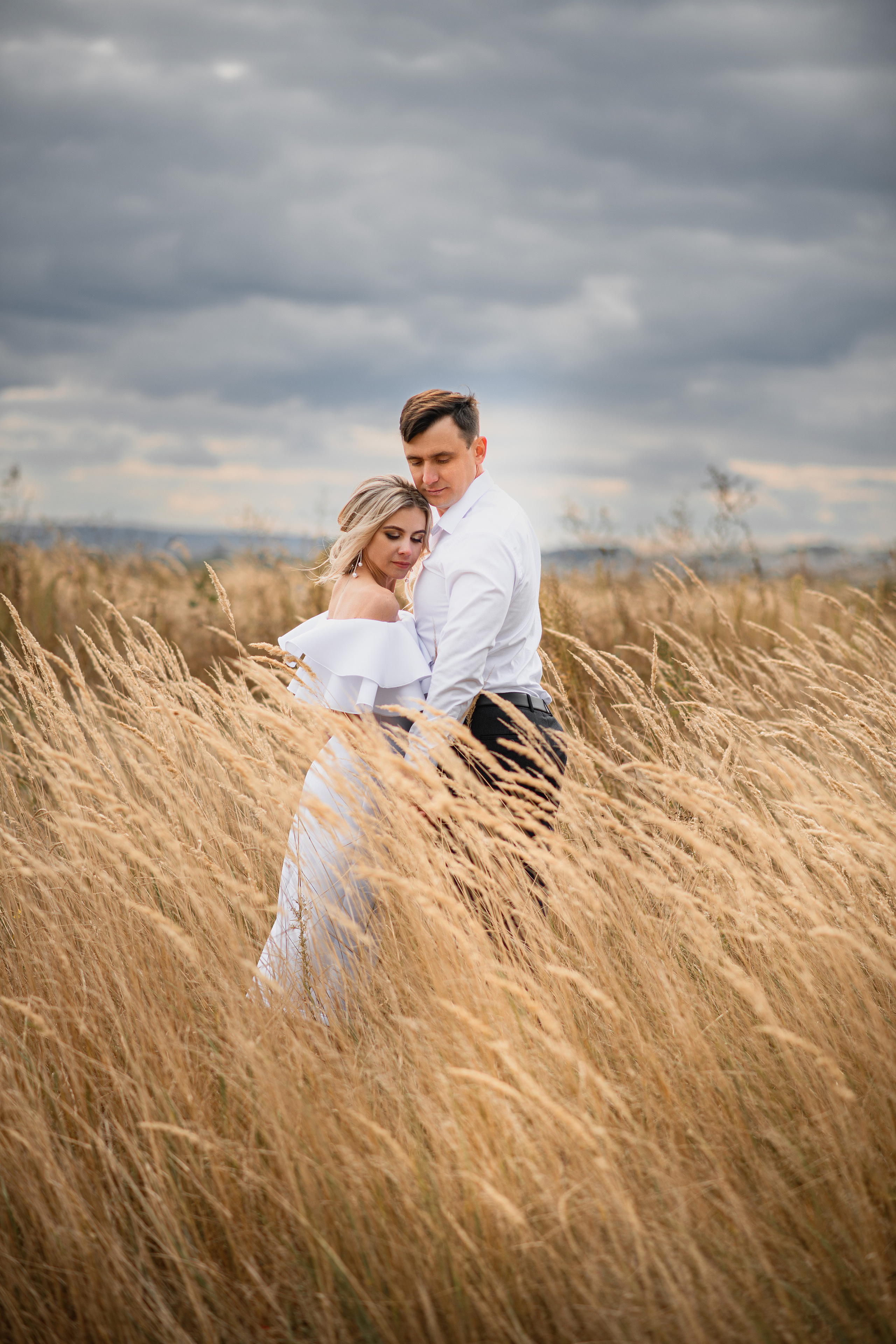 Николай и Эля. Свадебный фотограф Белгород Валуйки Старый Оскол Воронеж