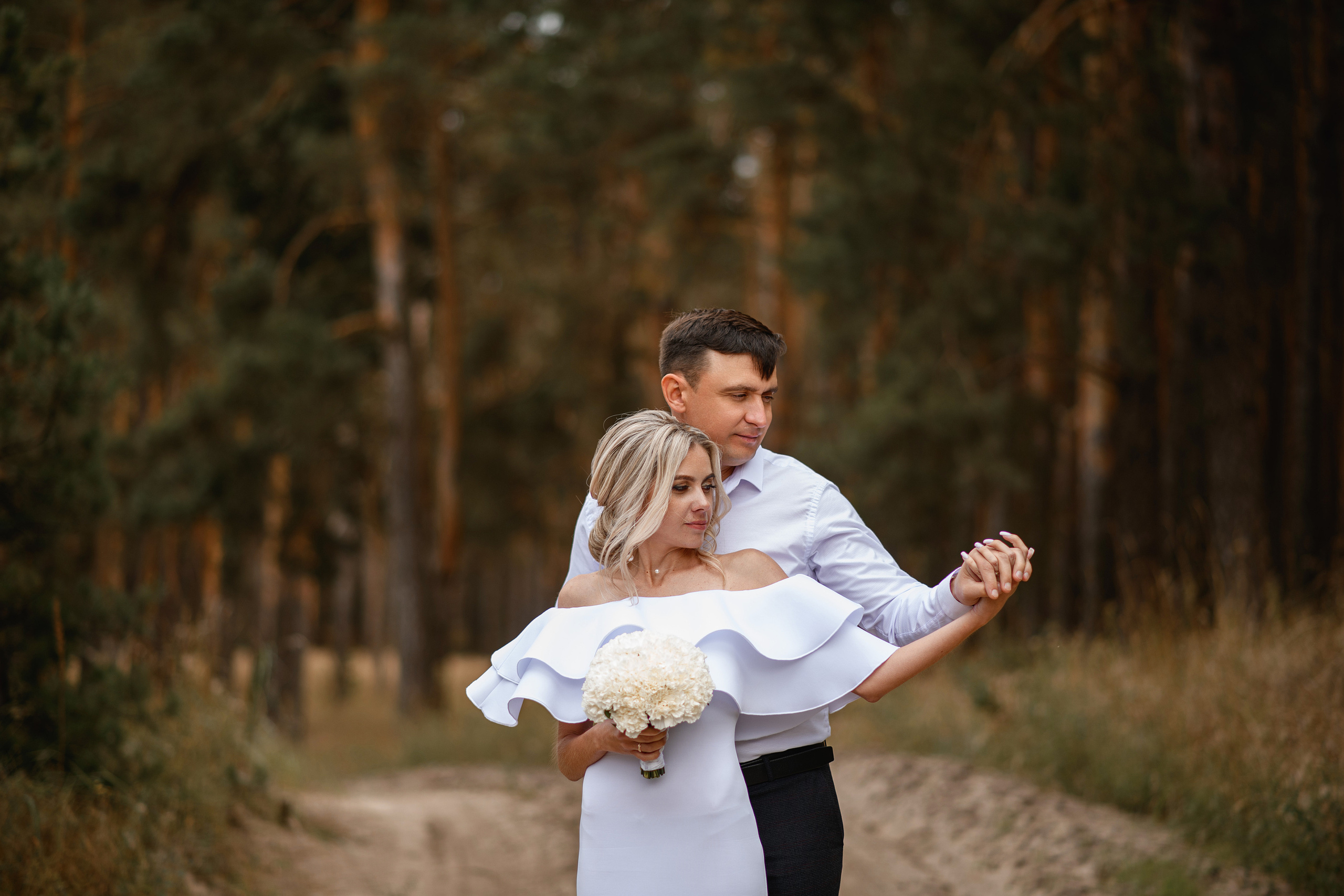 Николай и Эля. Свадебный фотограф Белгород Валуйки Старый Оскол Воронеж