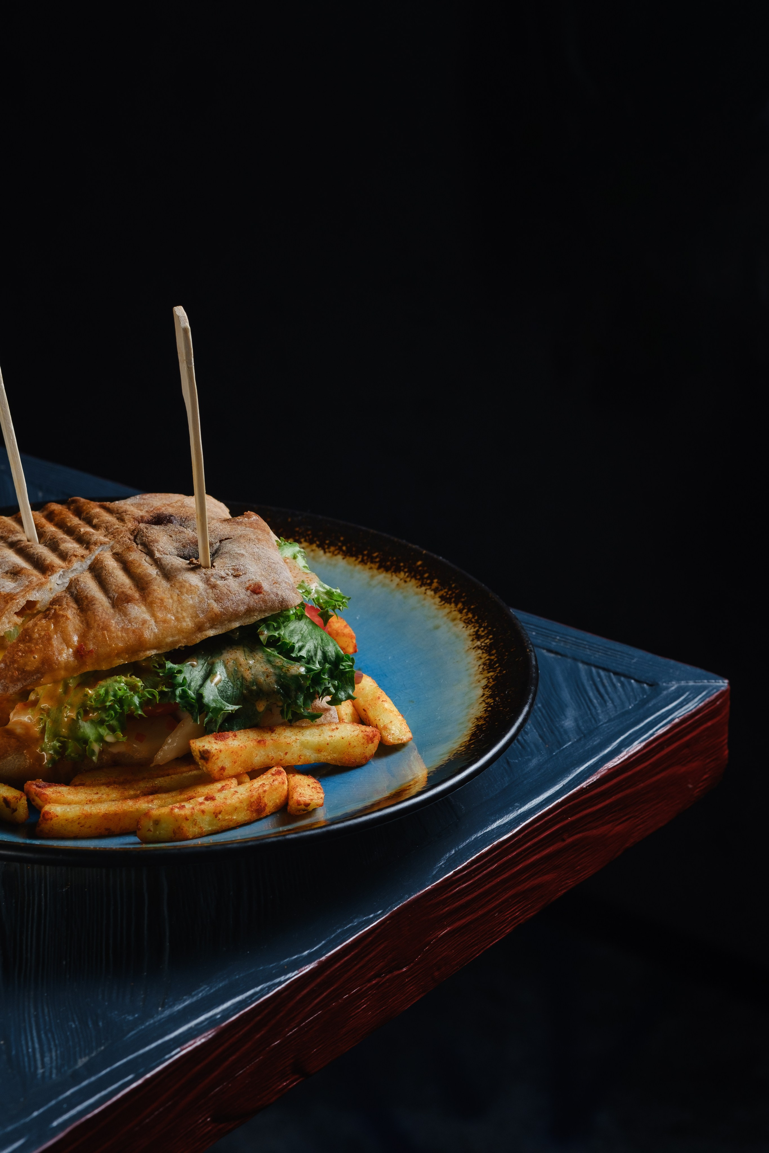 Gaijin. Фотограф в Тюмени Кирилл Марфин