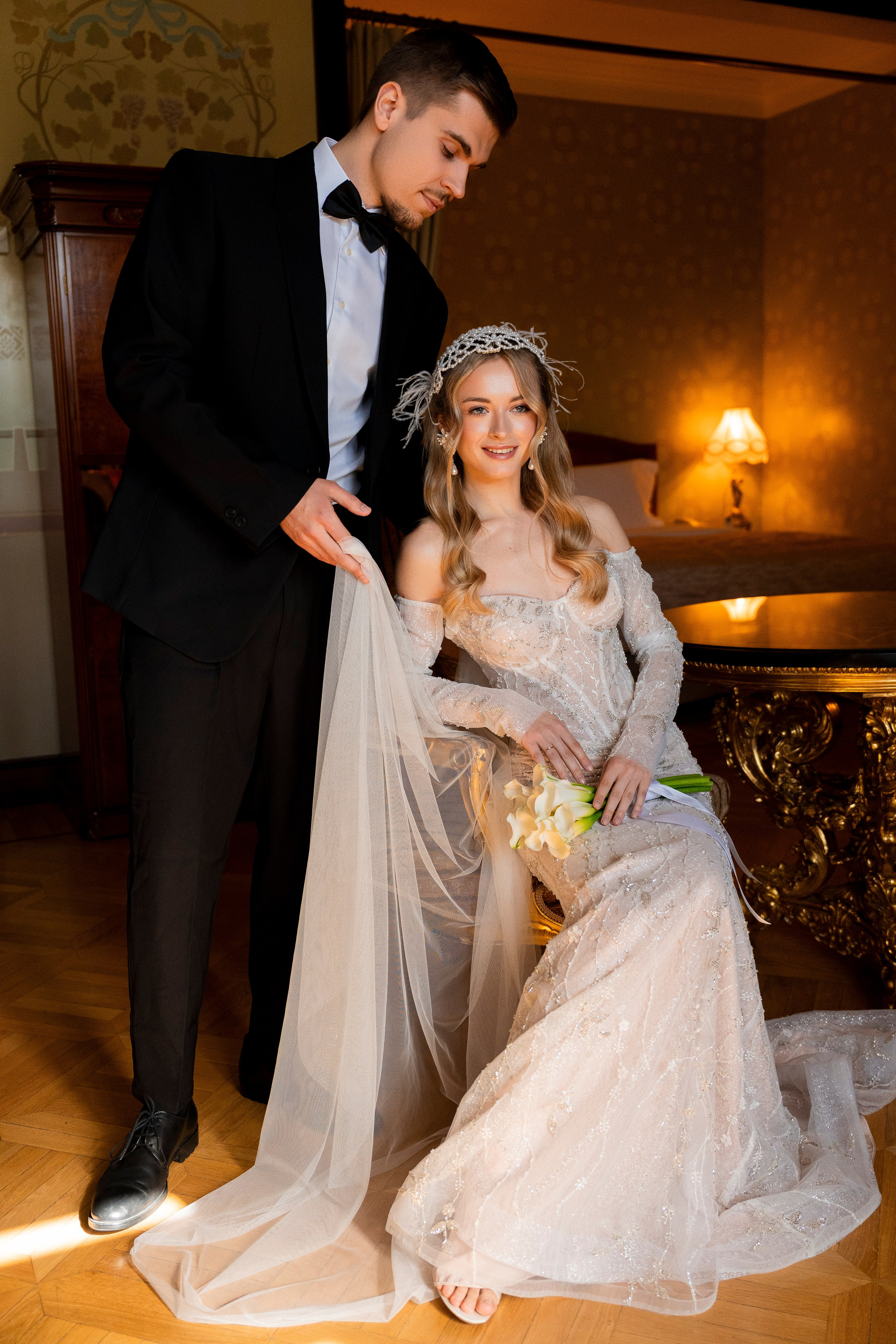 Свадебная фотосессия в отеле Метрополь. Свадебный фотограф в Москве Анна Полушина