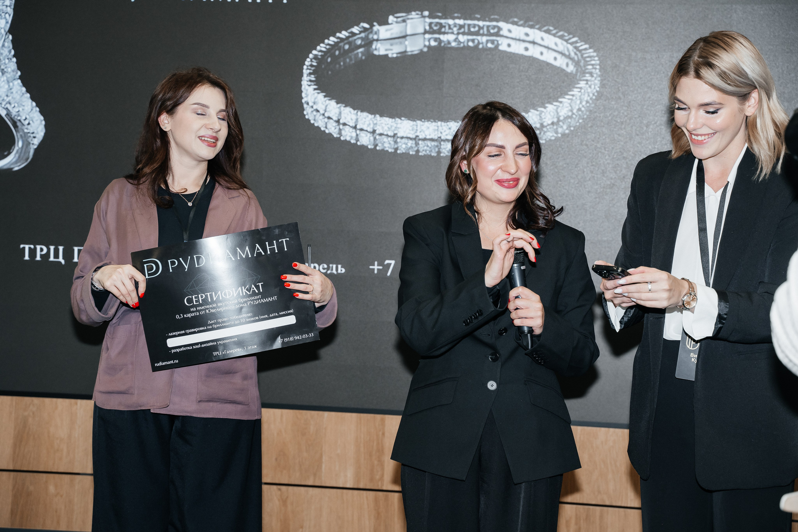 Репортаж. Виктория Алпеева — фотограф по любви