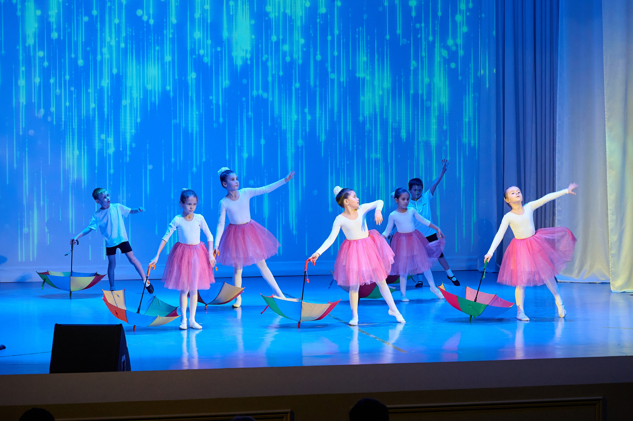 8 марта в Марьиной роще. Жизнь курорта Кабардинка в фотографиях