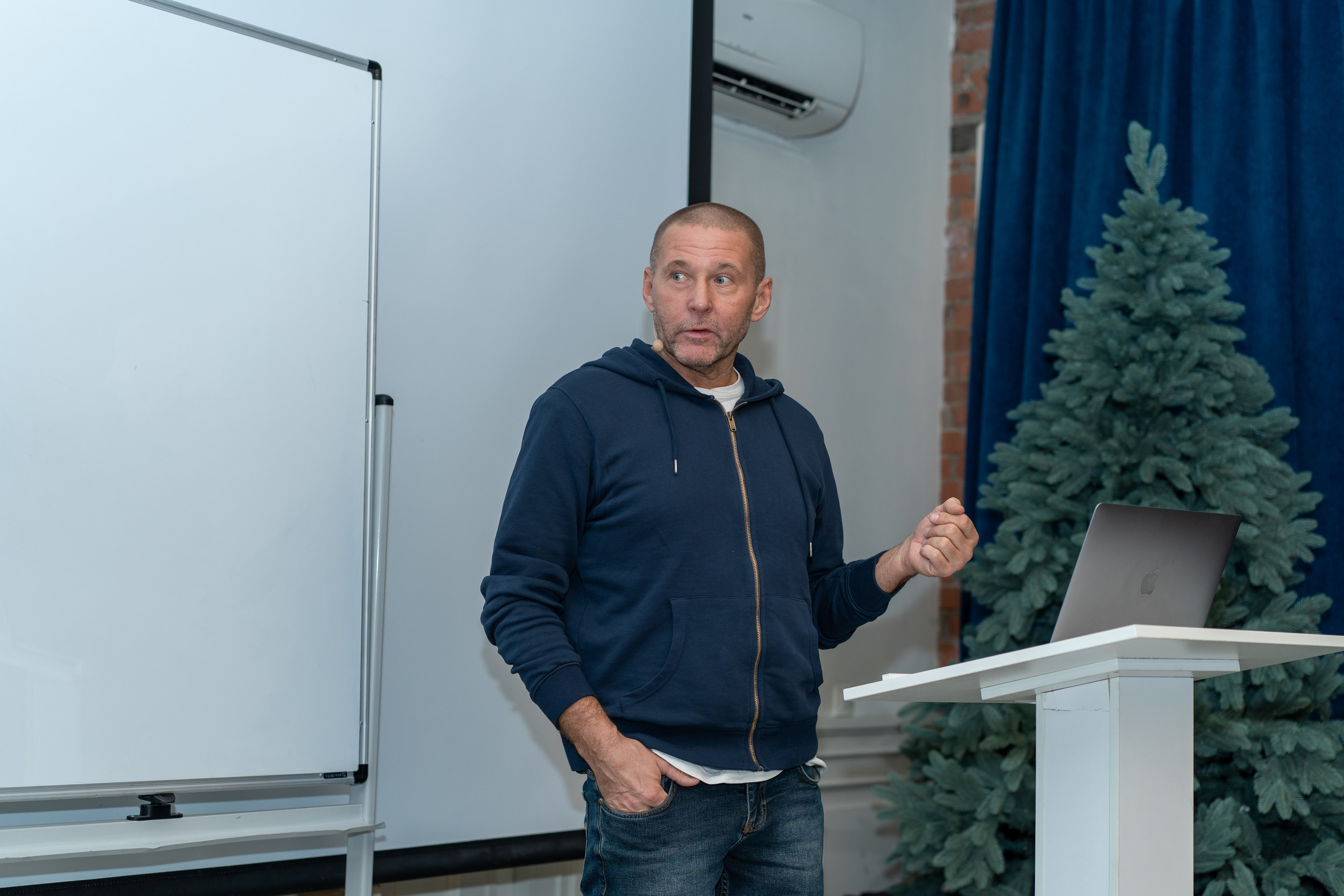 Съёмка конференции. Фотограф Елизавета Потешкина