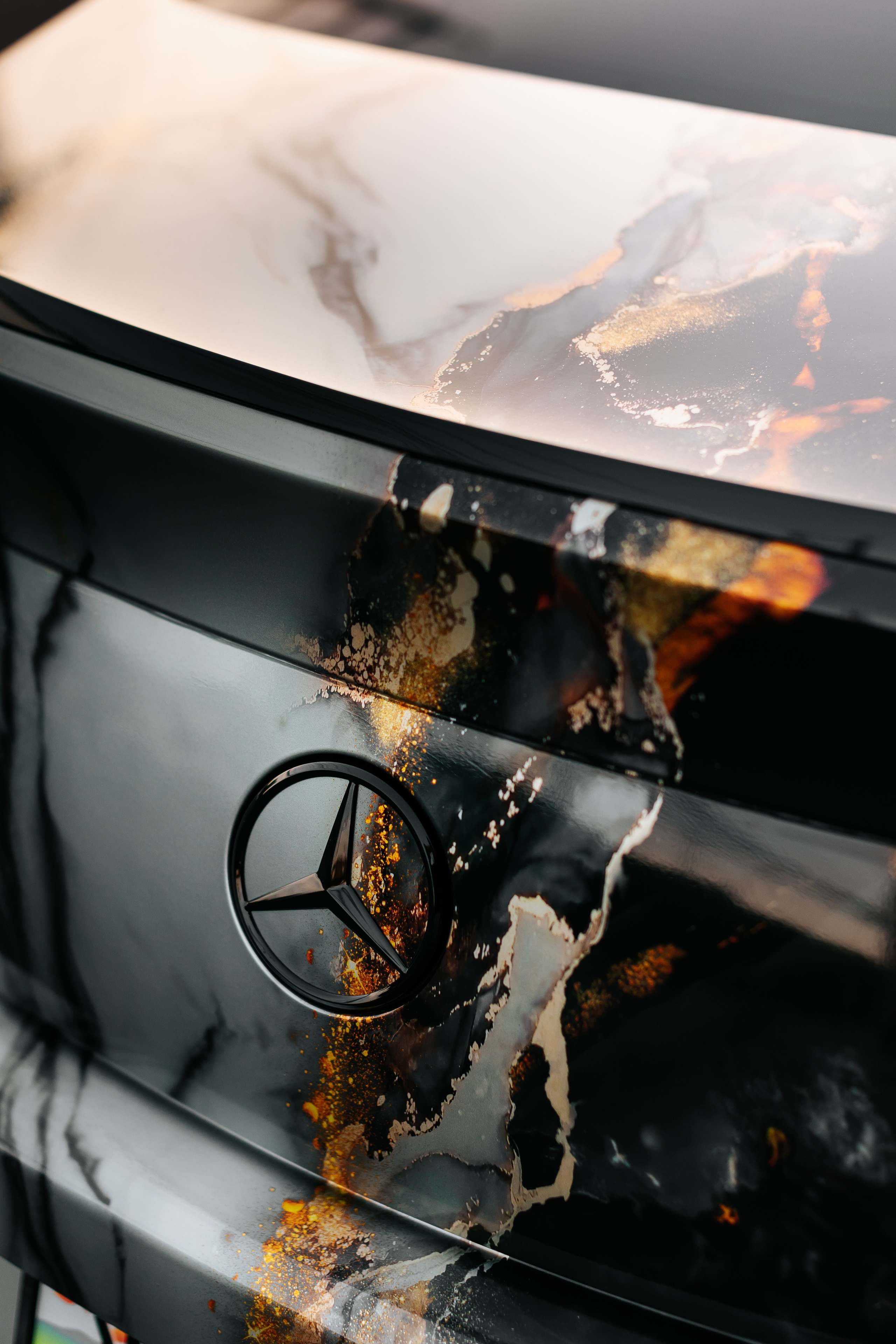 Mercedes Benz E 53. Фотограф в на Пхукете Сергей Войлоков