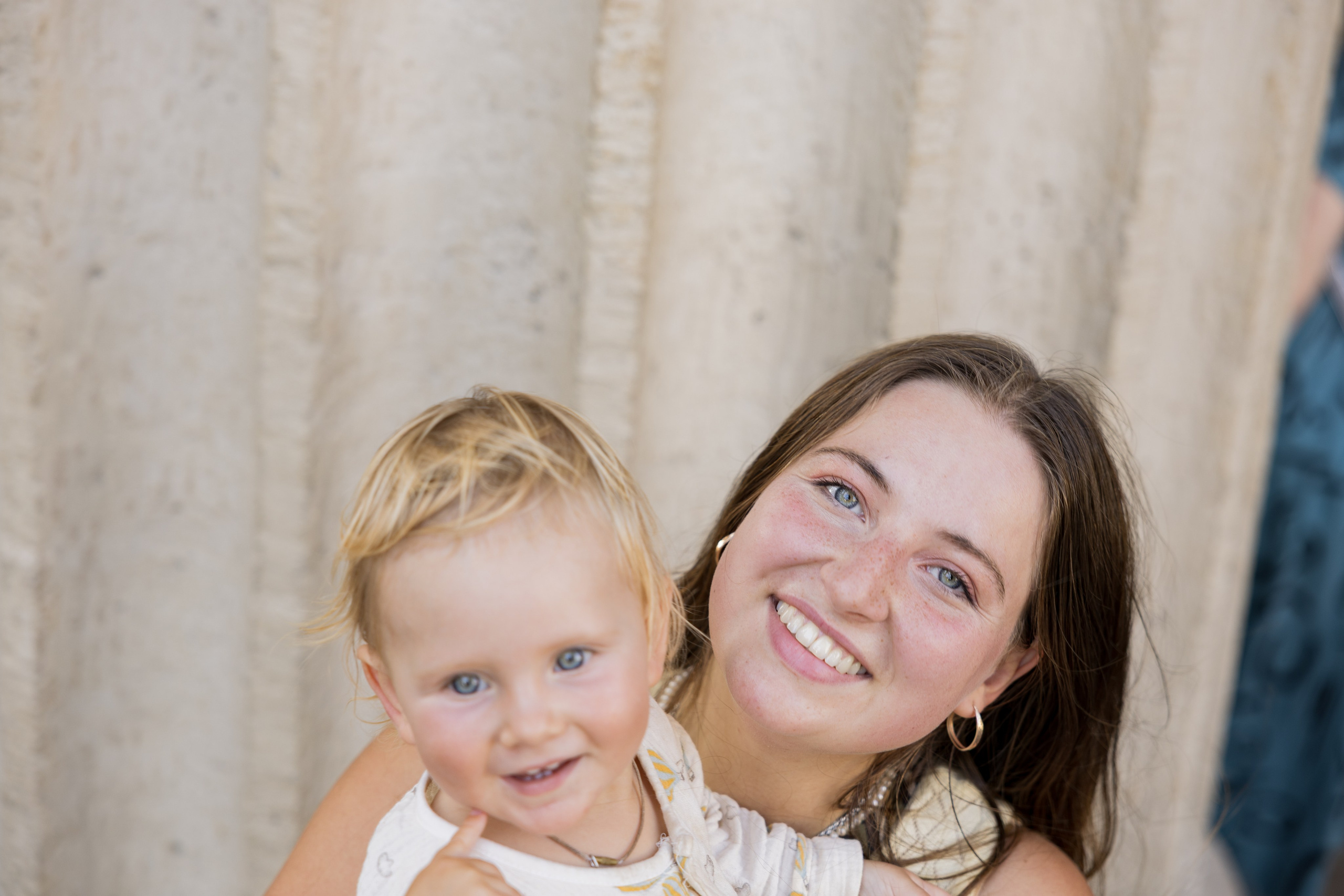 Фотосессия мамы с ребенок. Фотограф в Санкт-Петербурге Тимофей Орлов