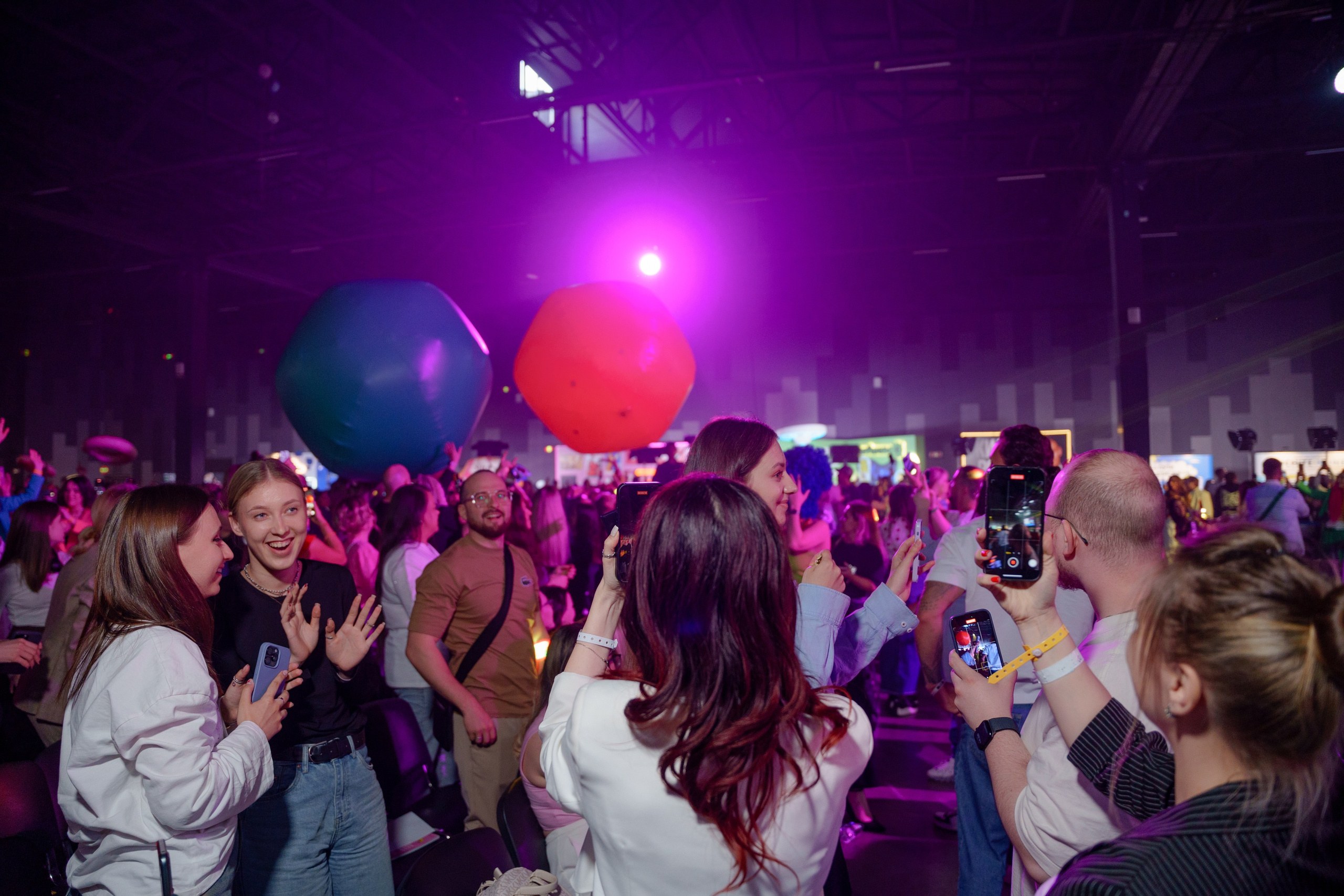 Репортажный фотограф Insta Dium 5 в мае 2024. Репортажный фотограф Москва Сергей Дружинин