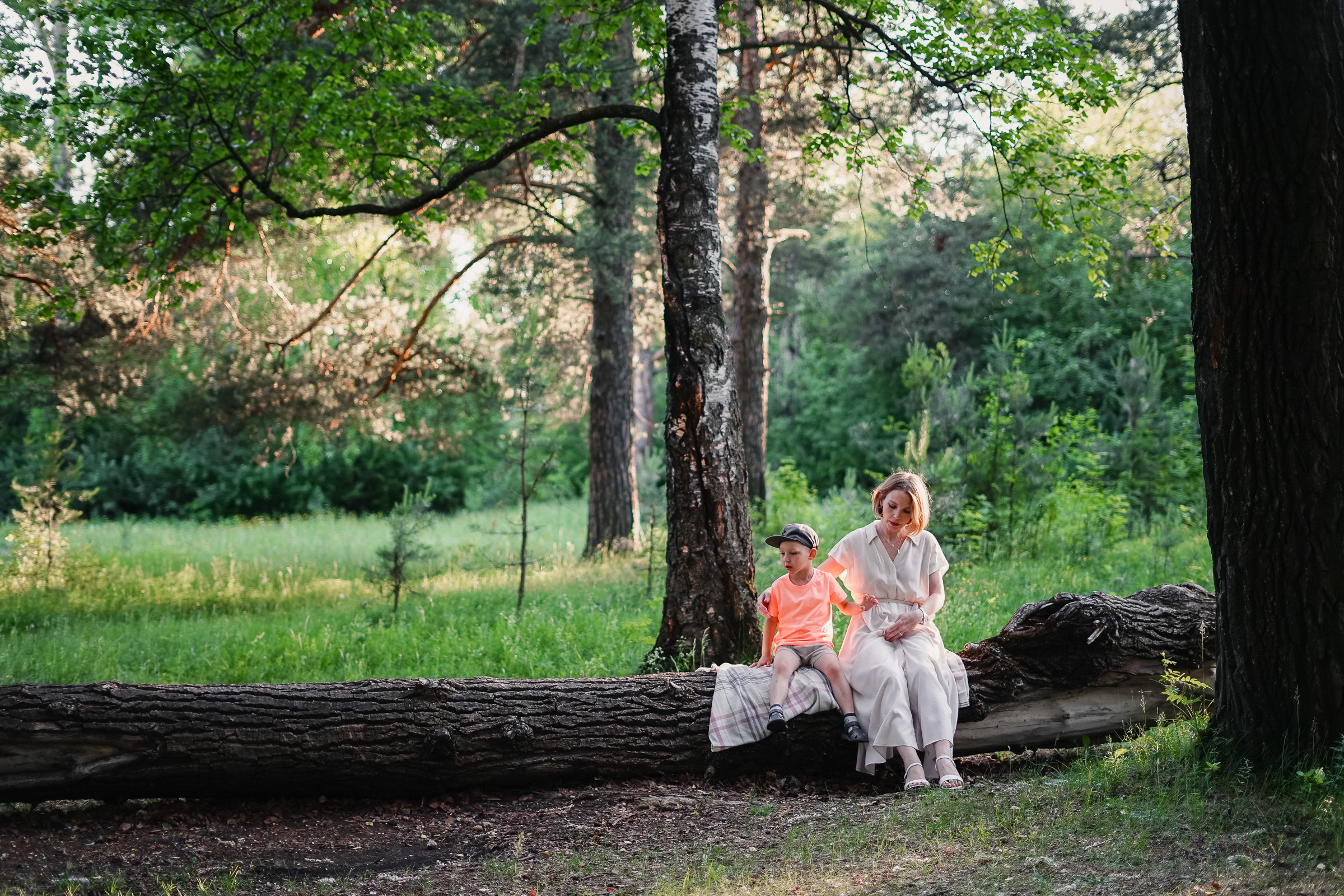 Лесной пикник. Семейные фотосессии и свадьбы в Краснотурьинске