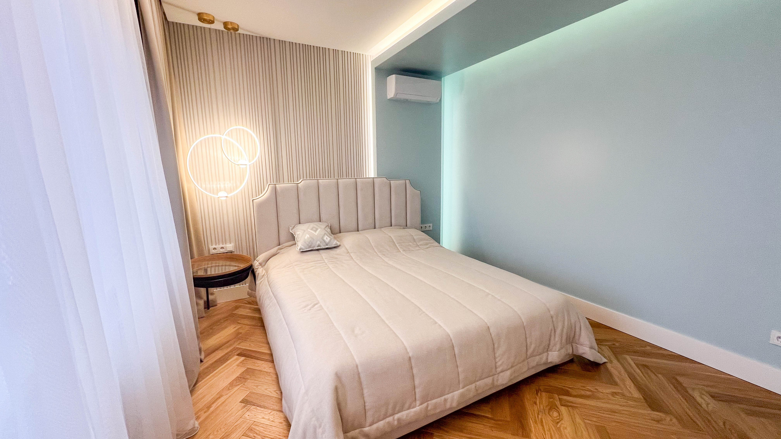 Flat. Fotograf Dmitrii Donets