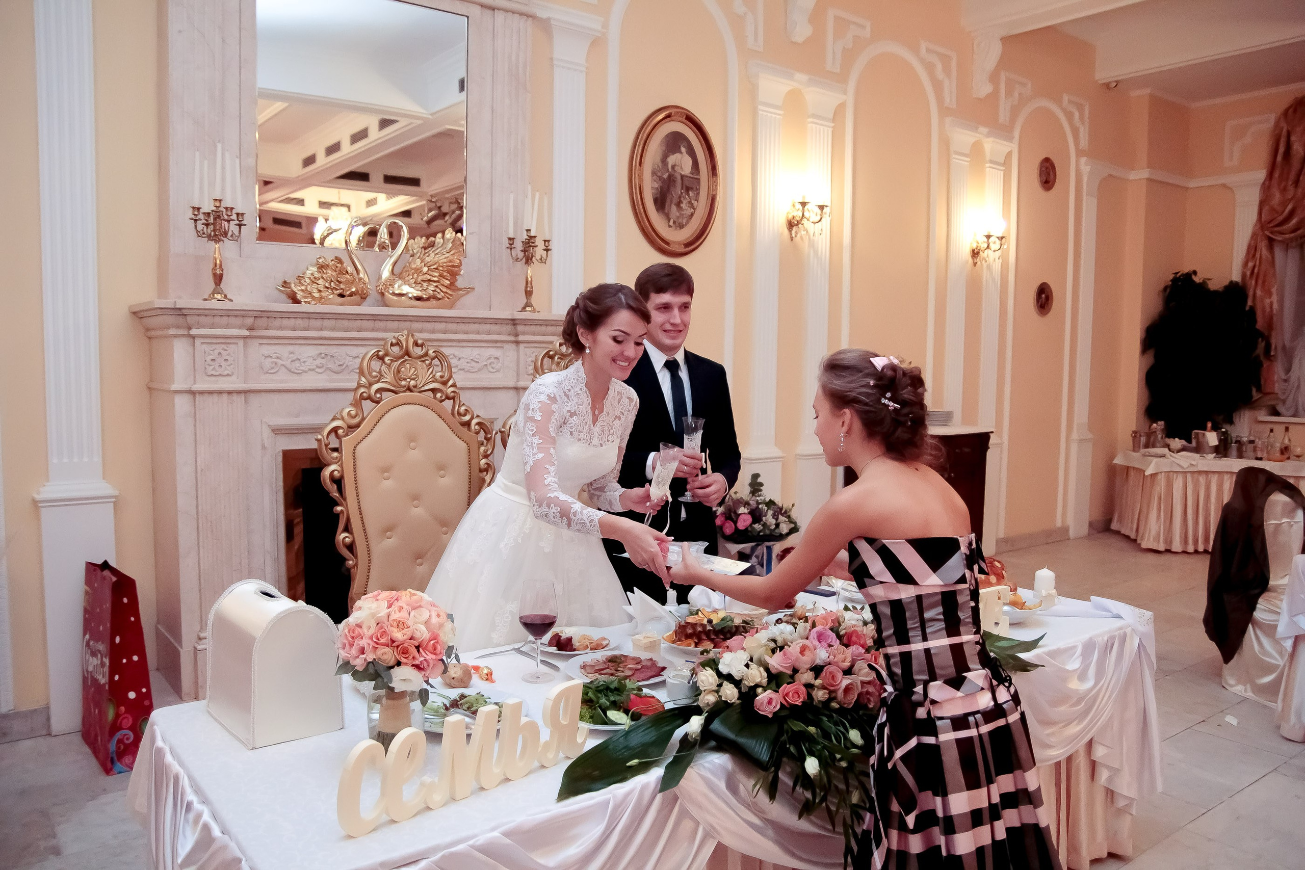 Банкет/Banquet. Максим Матвийченко и Виктория Басова профессионалы своего дела