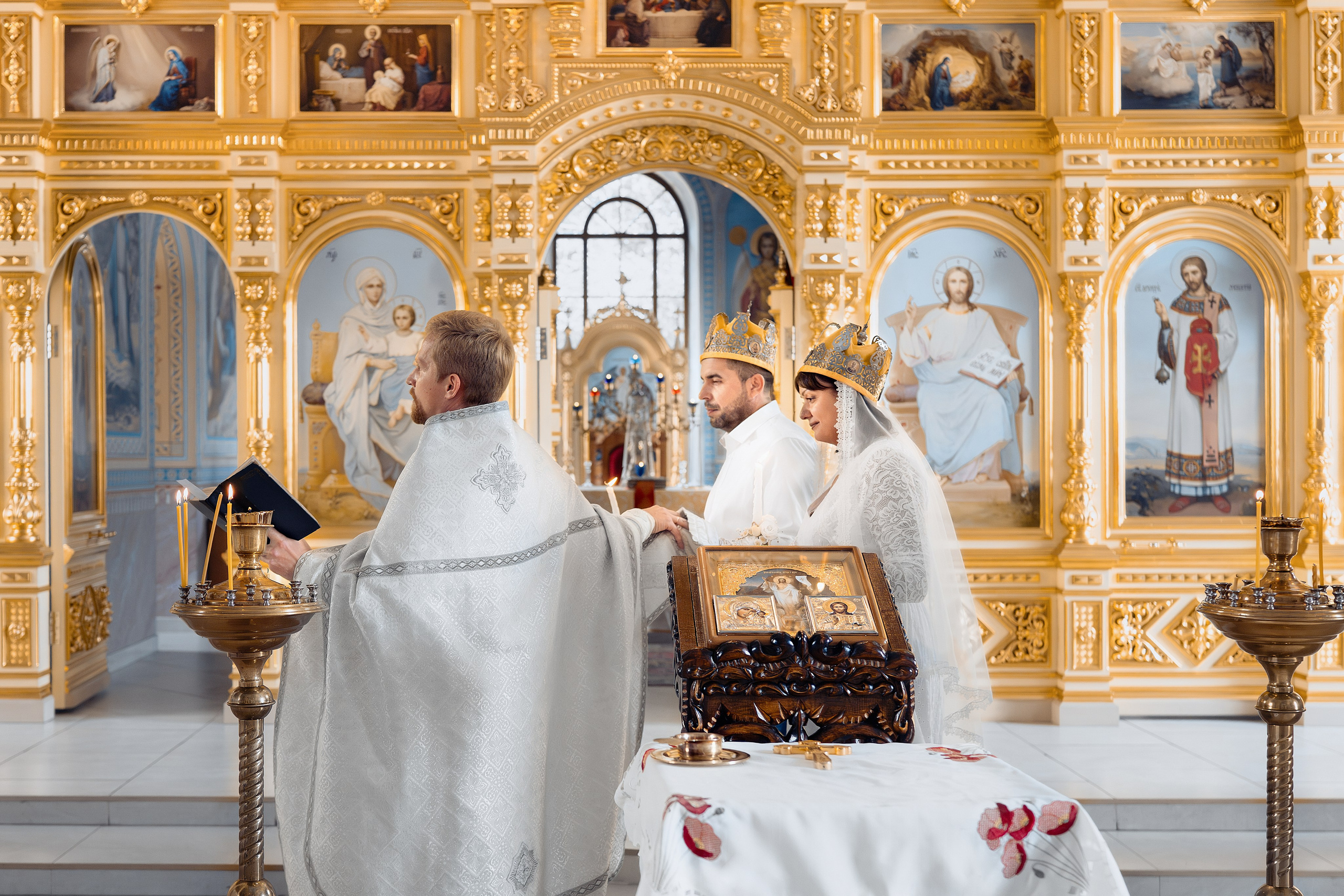 Храм Введения во храм Пресвятой Богородицы. Церковный фотограф на Таинство Крещения и Венчания в Оренбурге и Оренбургской области Екатерина Белкина