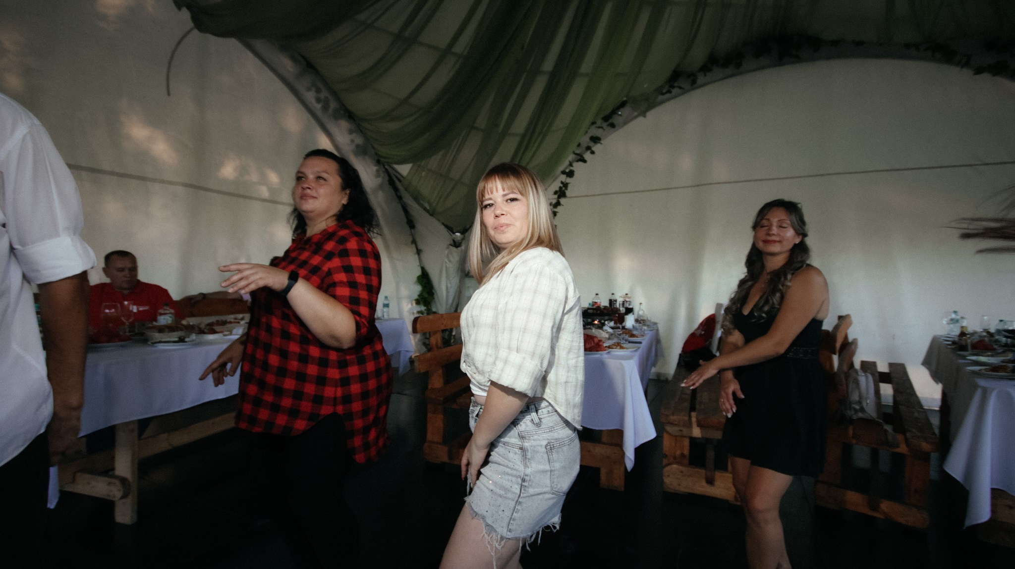 Фабрика Дверей. Свадебный и репортажный фотограф Дмитрий Кононенко