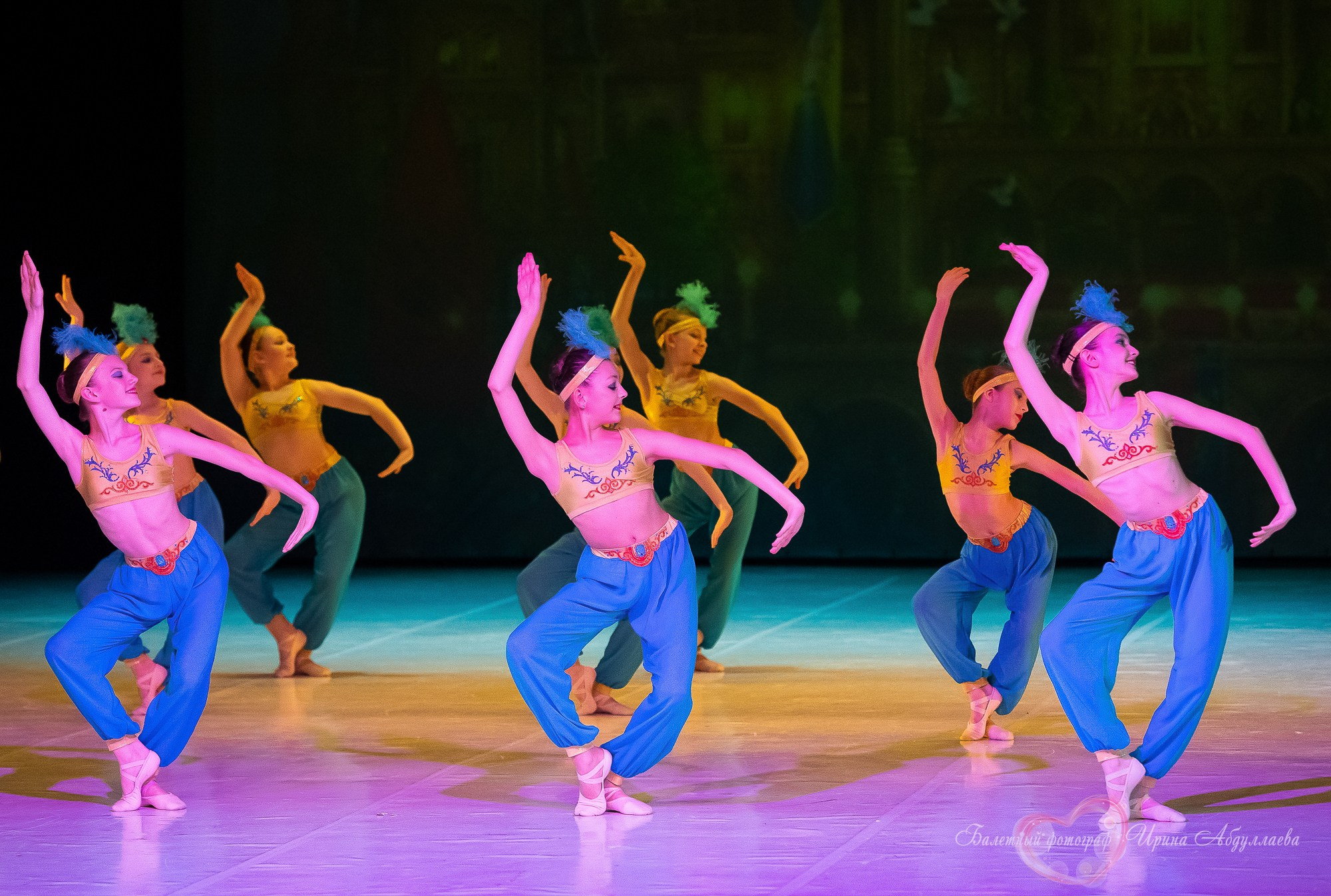 Хореографический колледж ЛЕДЯХ «Наставники»